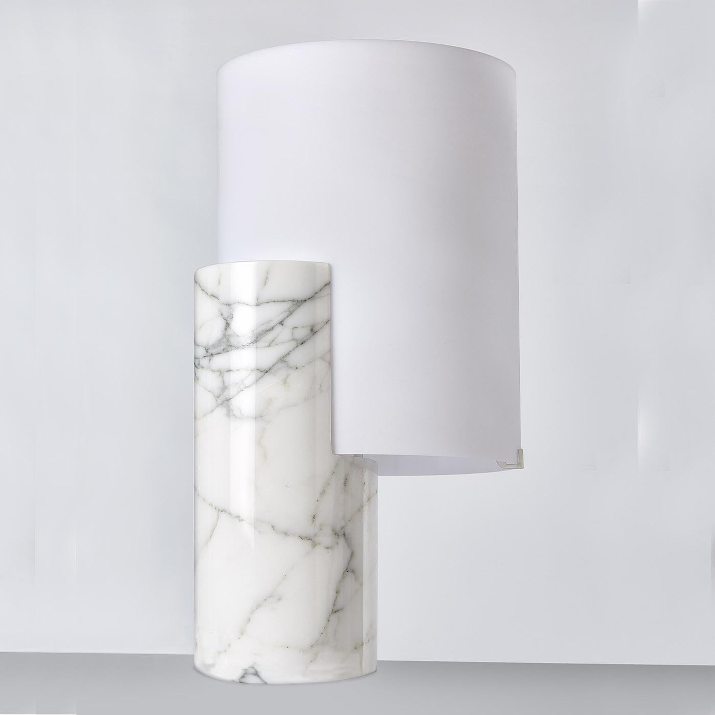 Marbre Lampe de bureau Leina Carrara par Matteo Nunziati en vente