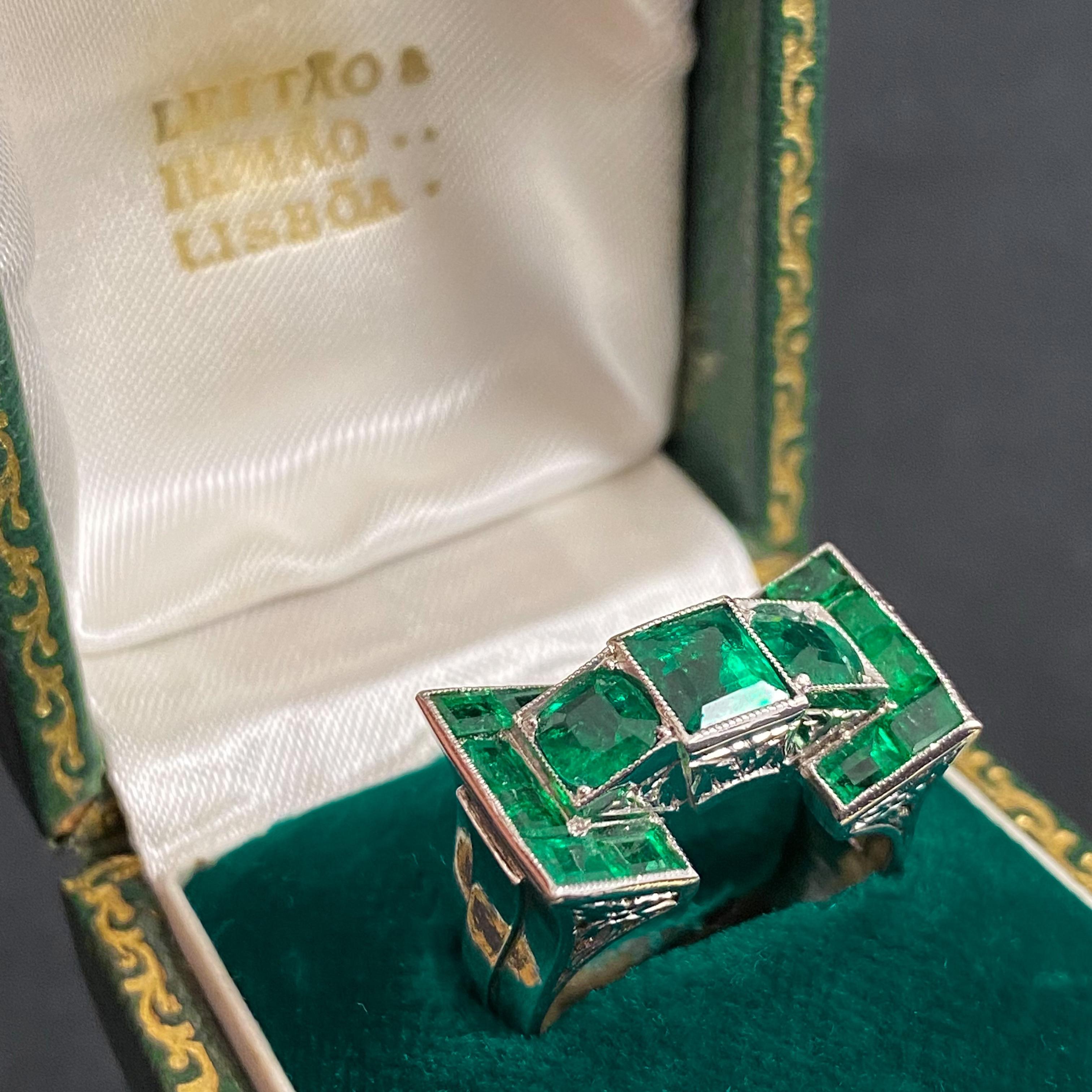 Leitão & Irmão Art Deco Colombian Emerald Geometric Odeonesque Ring Platinum 11
