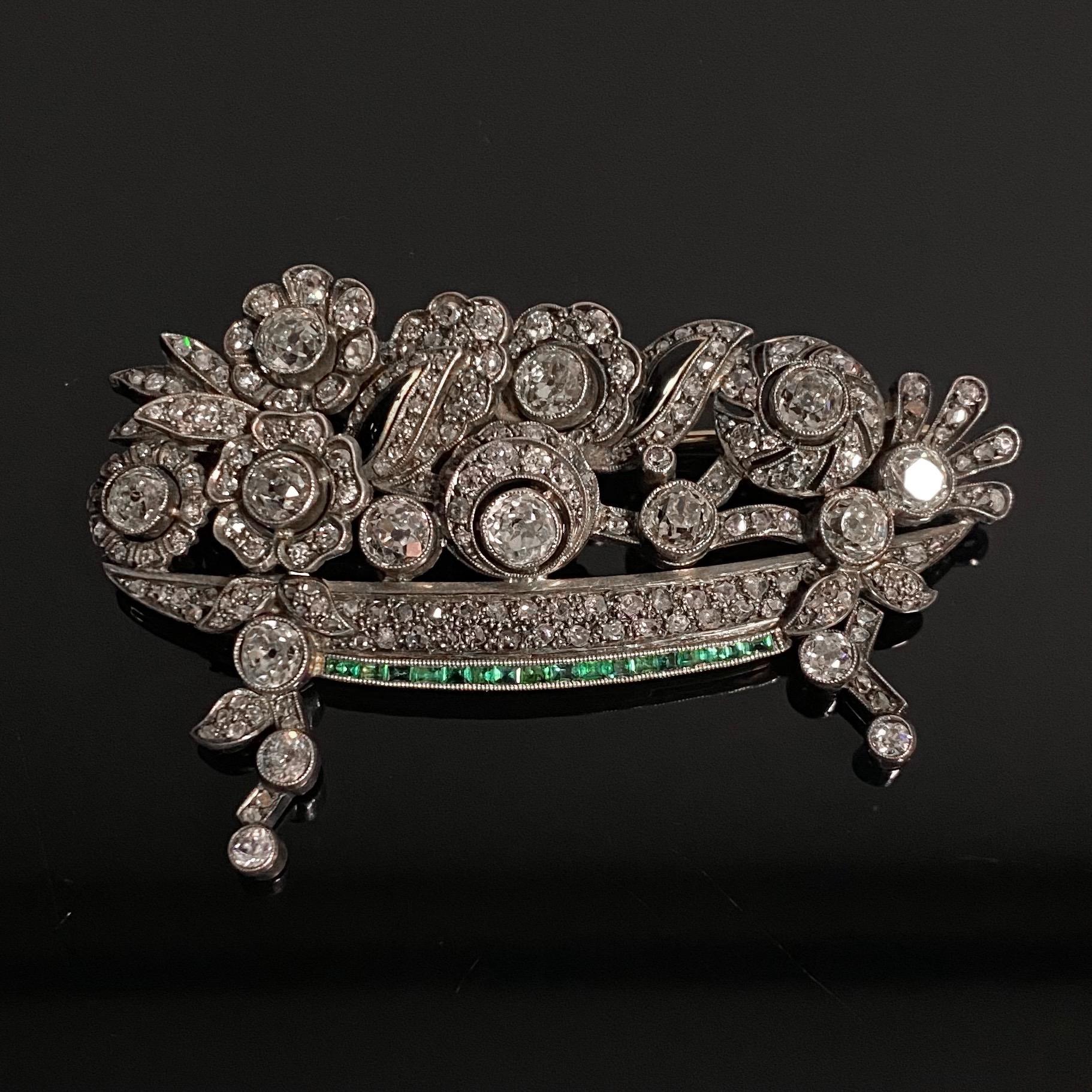 Women's or Men's Leitão & Irmão Art Deco Diamond Emerald Giardinetto Brooch Silver Gold, 1940s For Sale