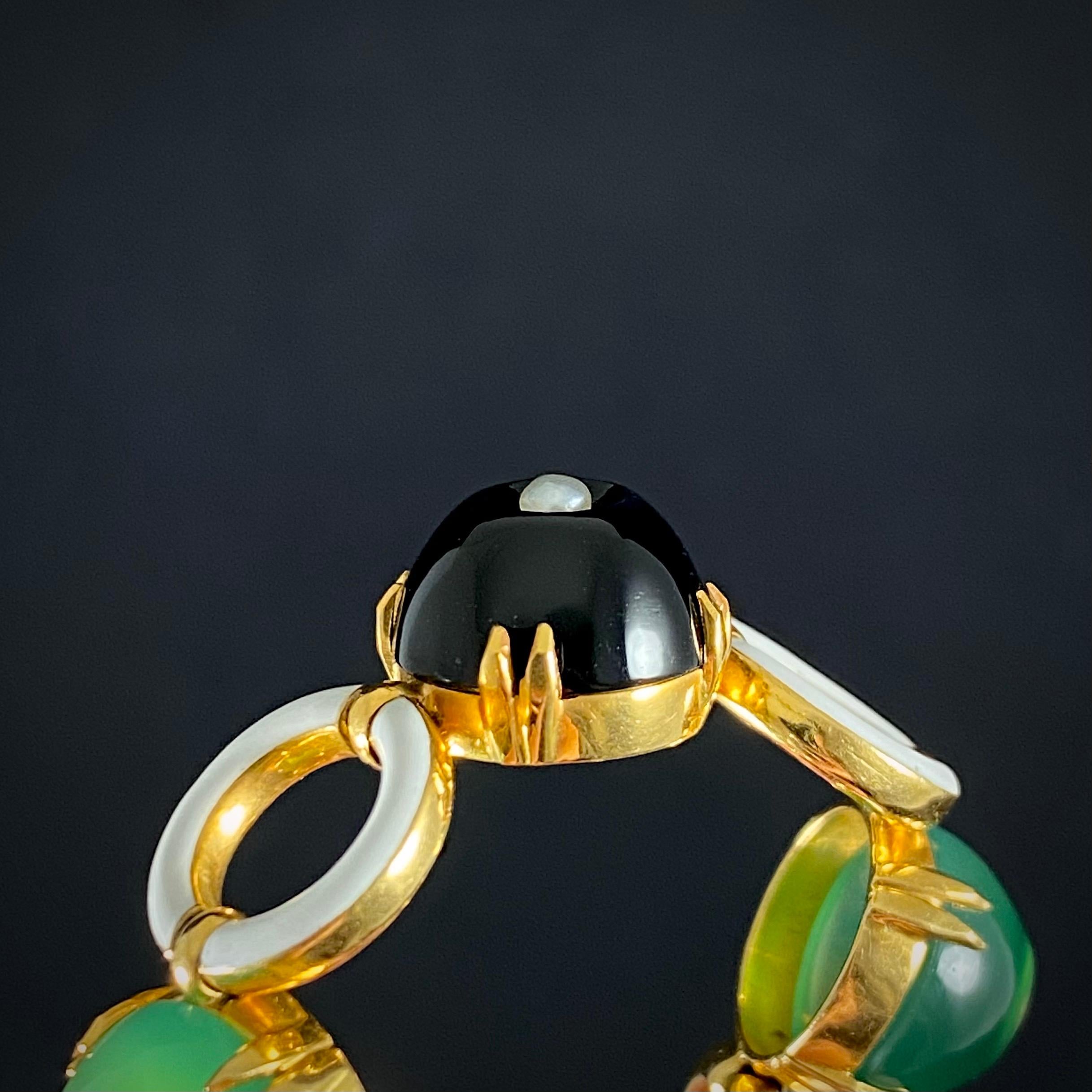 Leitão & Irmão Art Deco Onyx Chrysoprase Pearl White Enamel Bracelet Yellow Gold For Sale 2