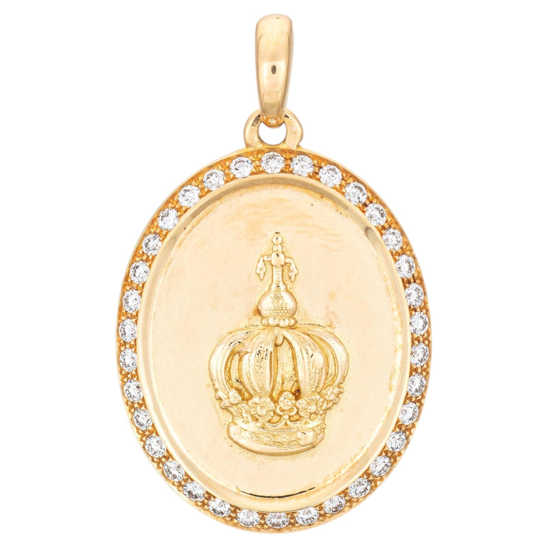 Ciondolo con medaglia "Diamond Crown" di Leitao & Irmao, oro giallo 19k, edizione limitata