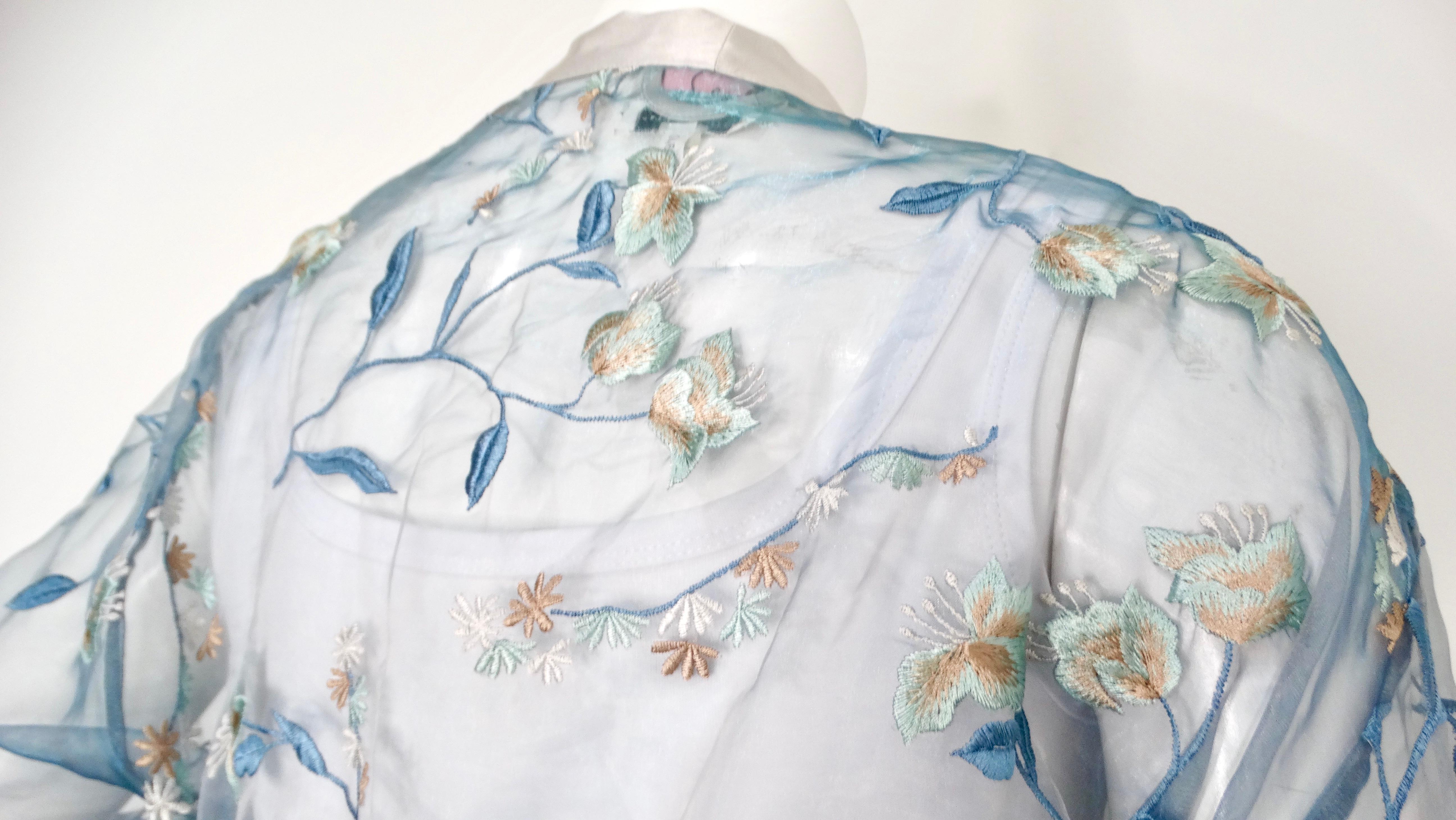 Lejaby Paris Blauer Kimono mit Blumenstickerei circa 1980s im Angebot 3