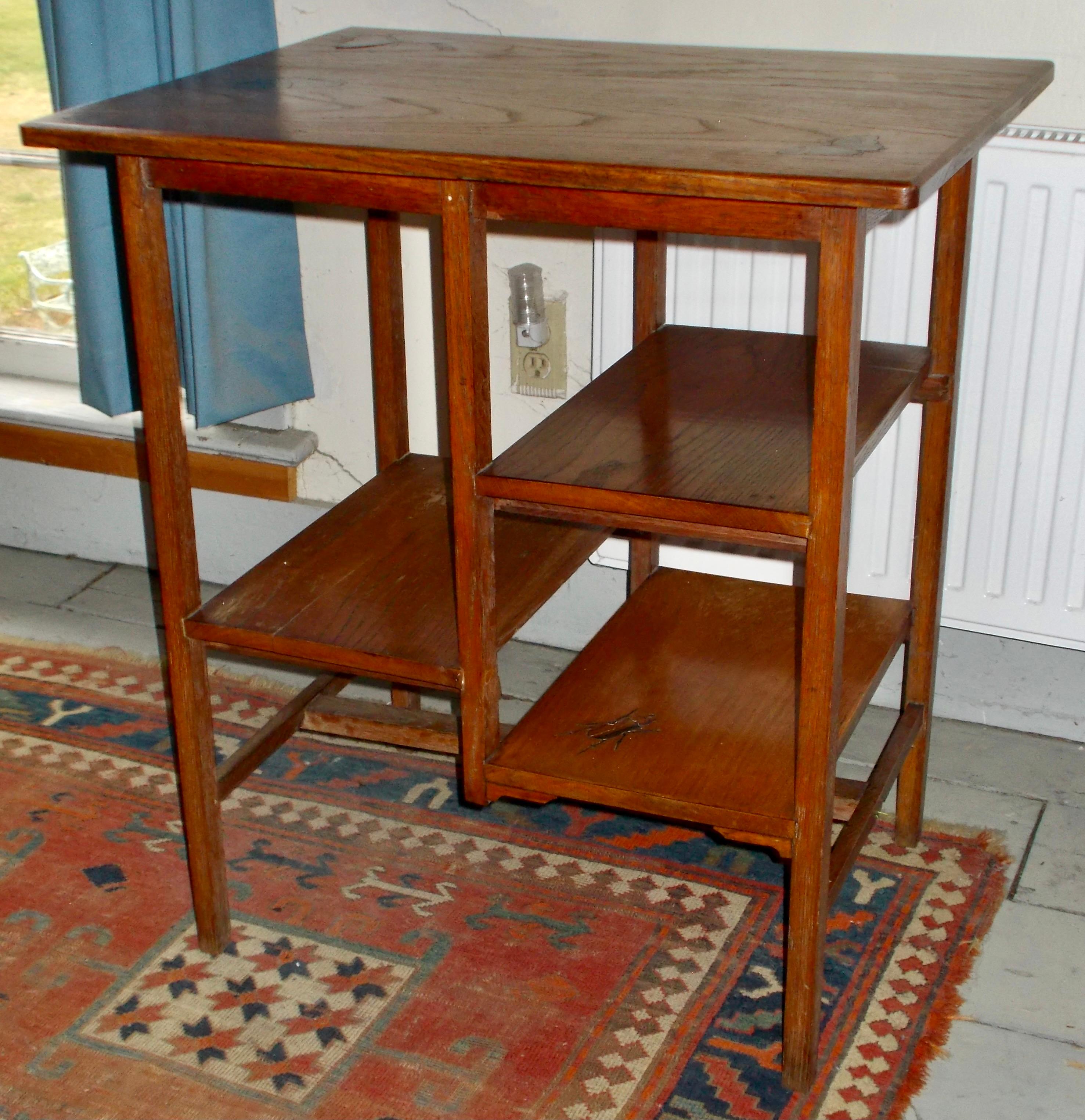 Stile Lejambre Movimento estetico francese giapponese Farfalla intarsiata Oak Eterget in vendita 7