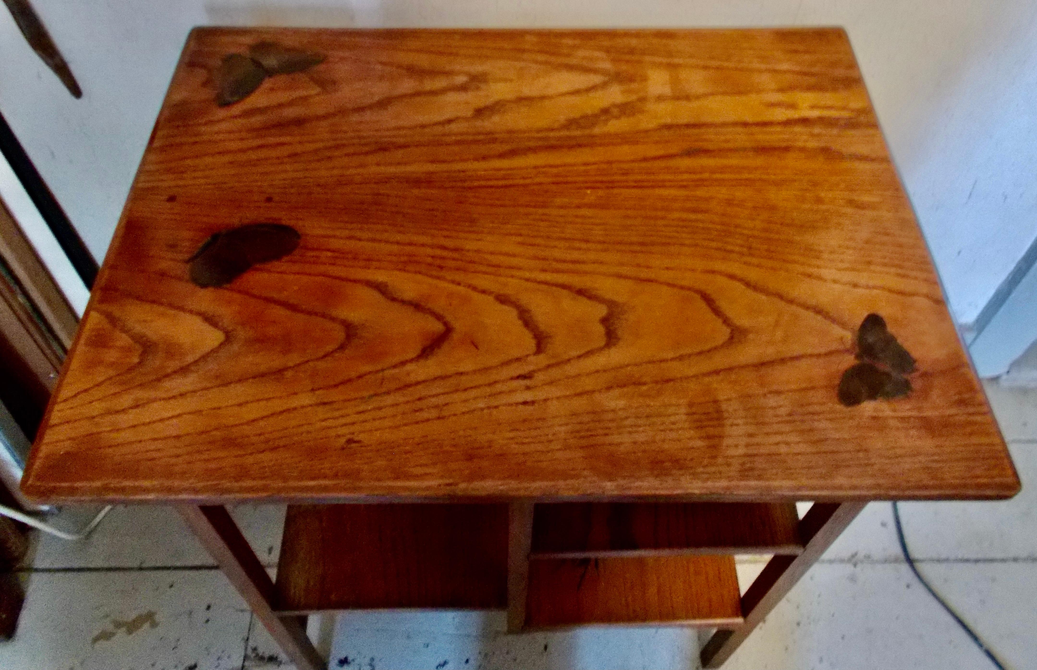 Stile Lejambre Movimento estetico francese giapponese Farfalla intarsiata Oak Eterget in vendita 1