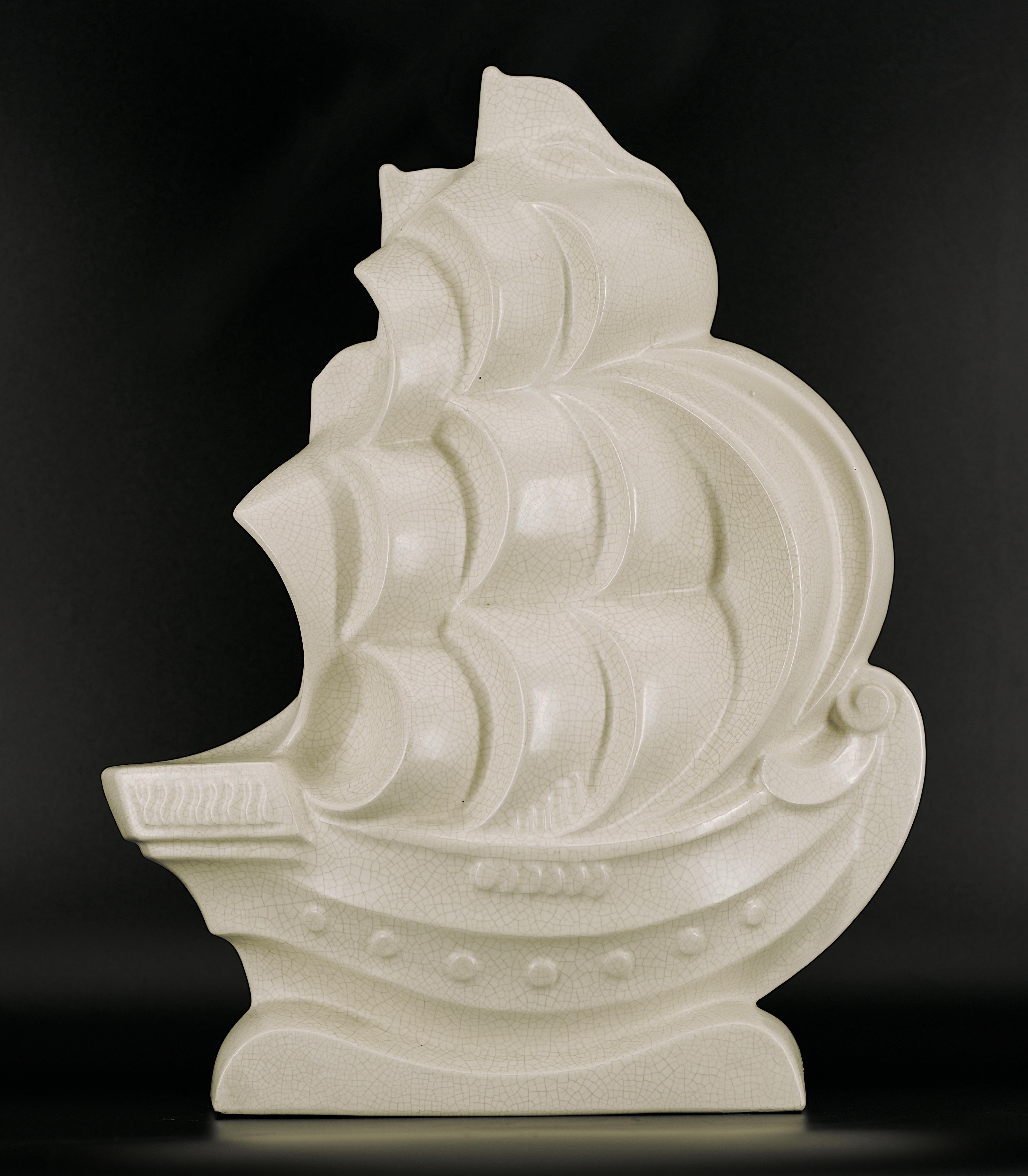 Early 20th Century Lejan French Art Deco Crackle Glaze Ceramic Ship Sculpture at Orchies's, 1930 For Sale