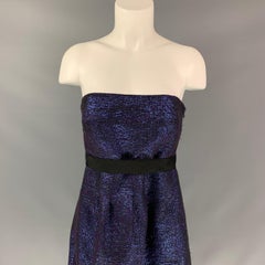 Robe de cocktail bustier bleue, noire et acrylique tissée LELA ROSE, taille 6
