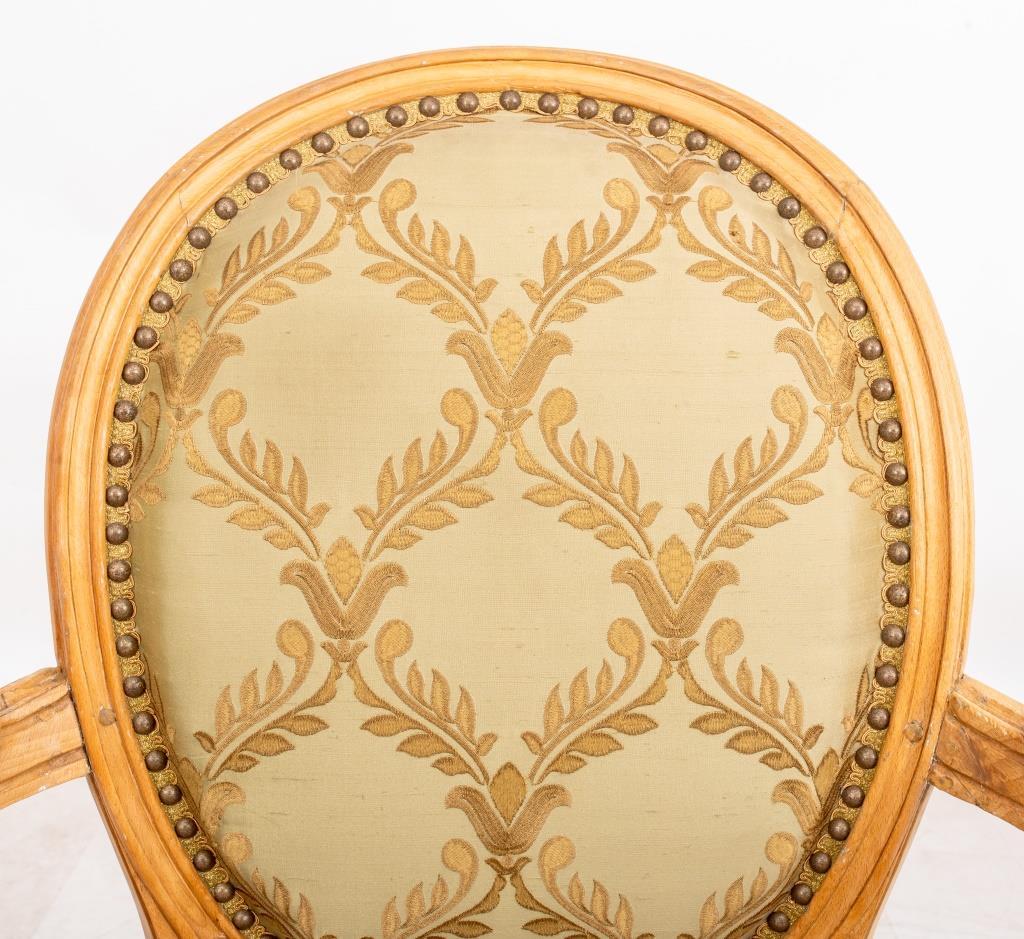 Lelarge Louis XVI Beechwood Fauteuil, 1770s In Good Condition In New York, NY