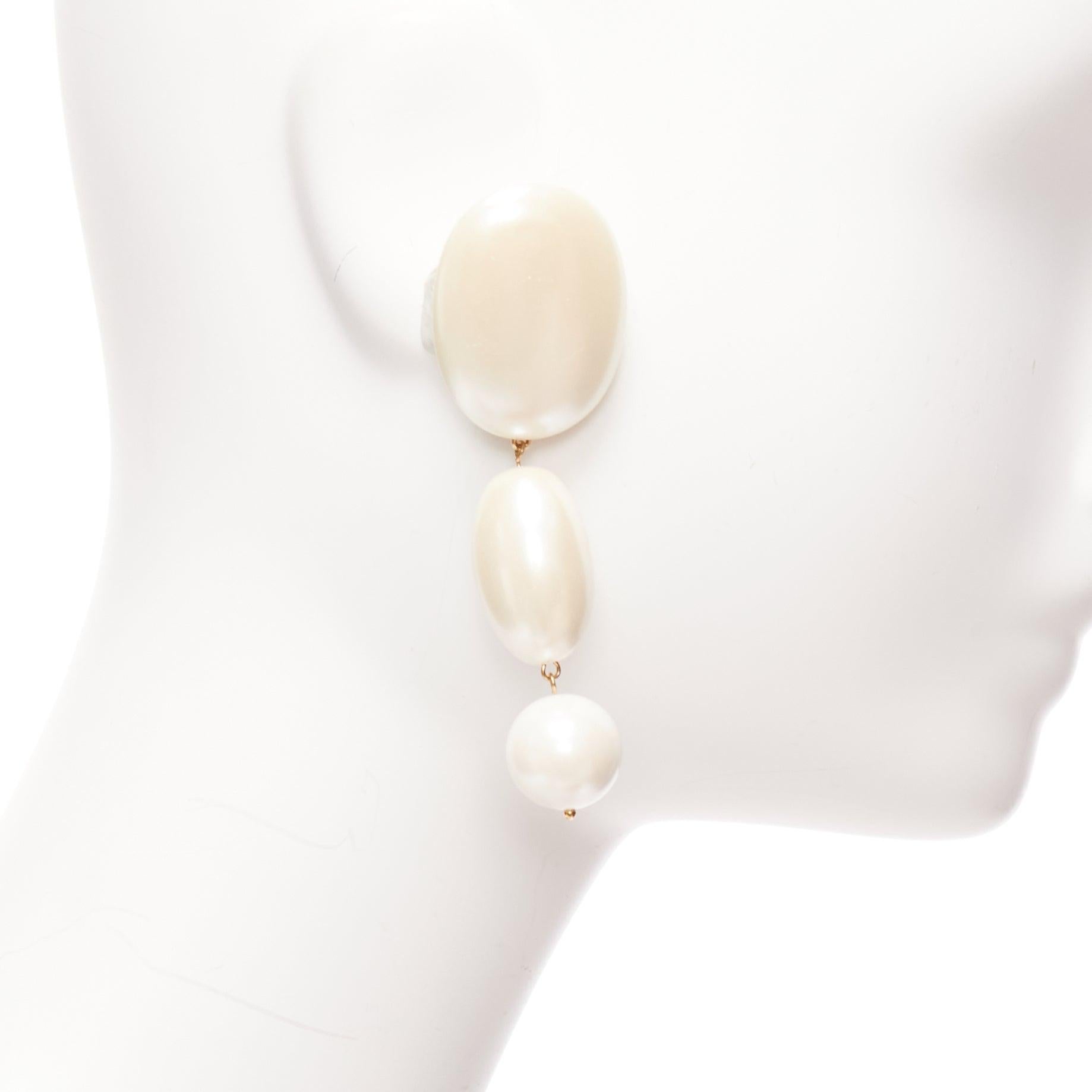 LELE SADOUGHI cream big geometric faux pearls drop pin earrings In Fair Condition For Sale In Hong Kong, NT