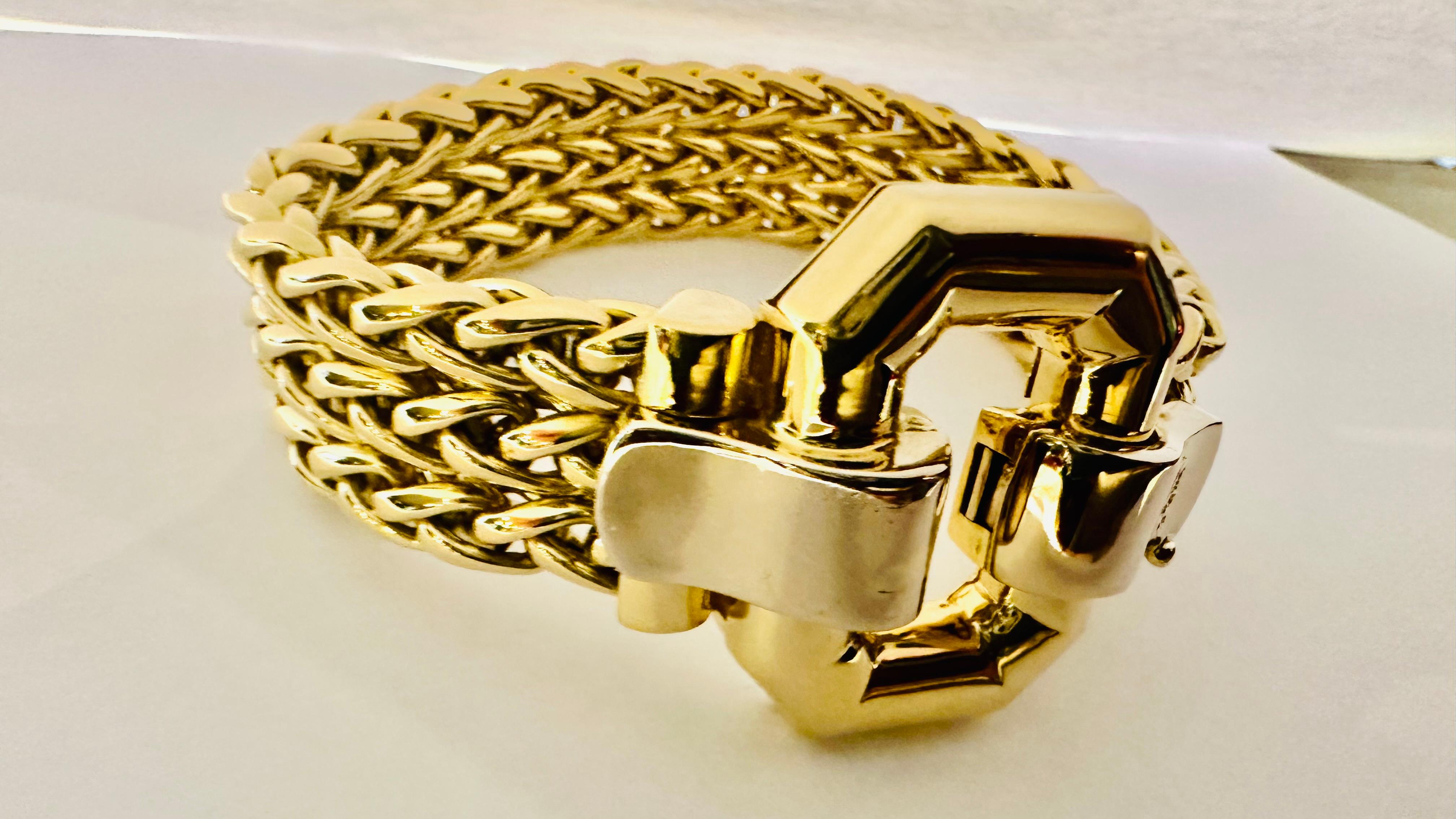L'élégance tissée de l'or bicolore 18 carats en vente 4