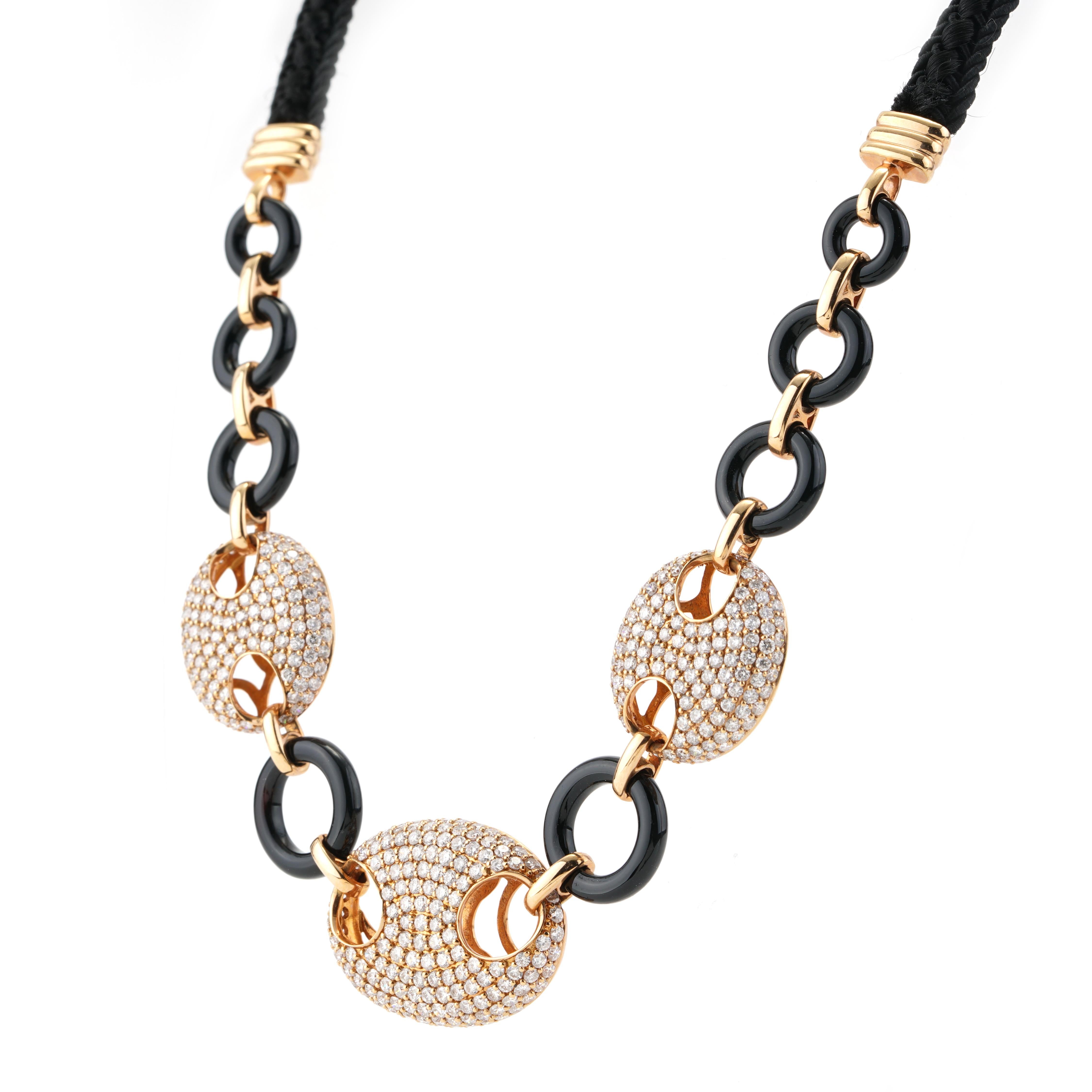 Moderno Collana L'Élise con diamanti da 4,90 CTTW in oro rosa 18 carati e cordoncino nero in vendita