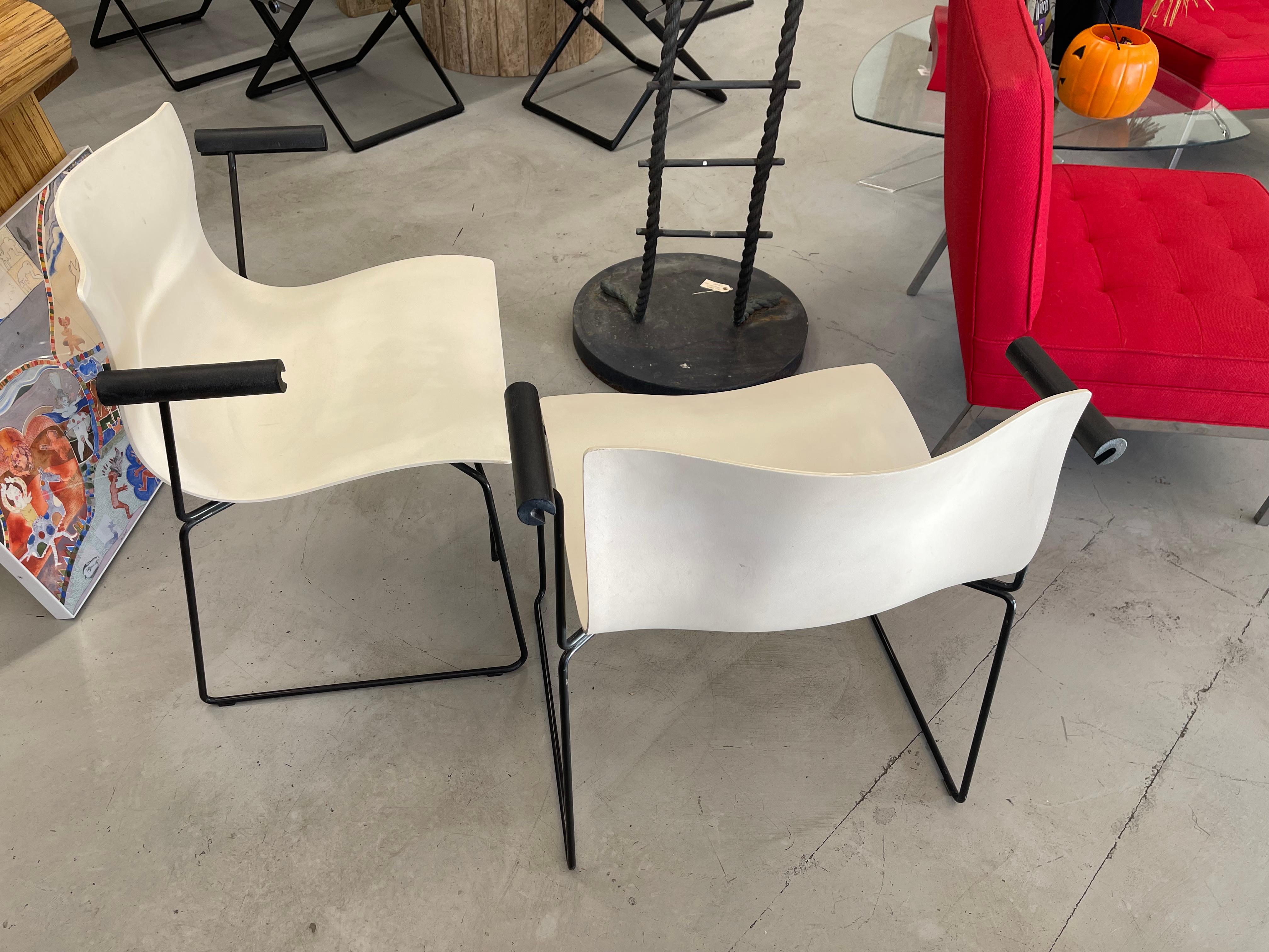 Lella and Massimo Vignelli for Knoll Handkerchief Chairs 1