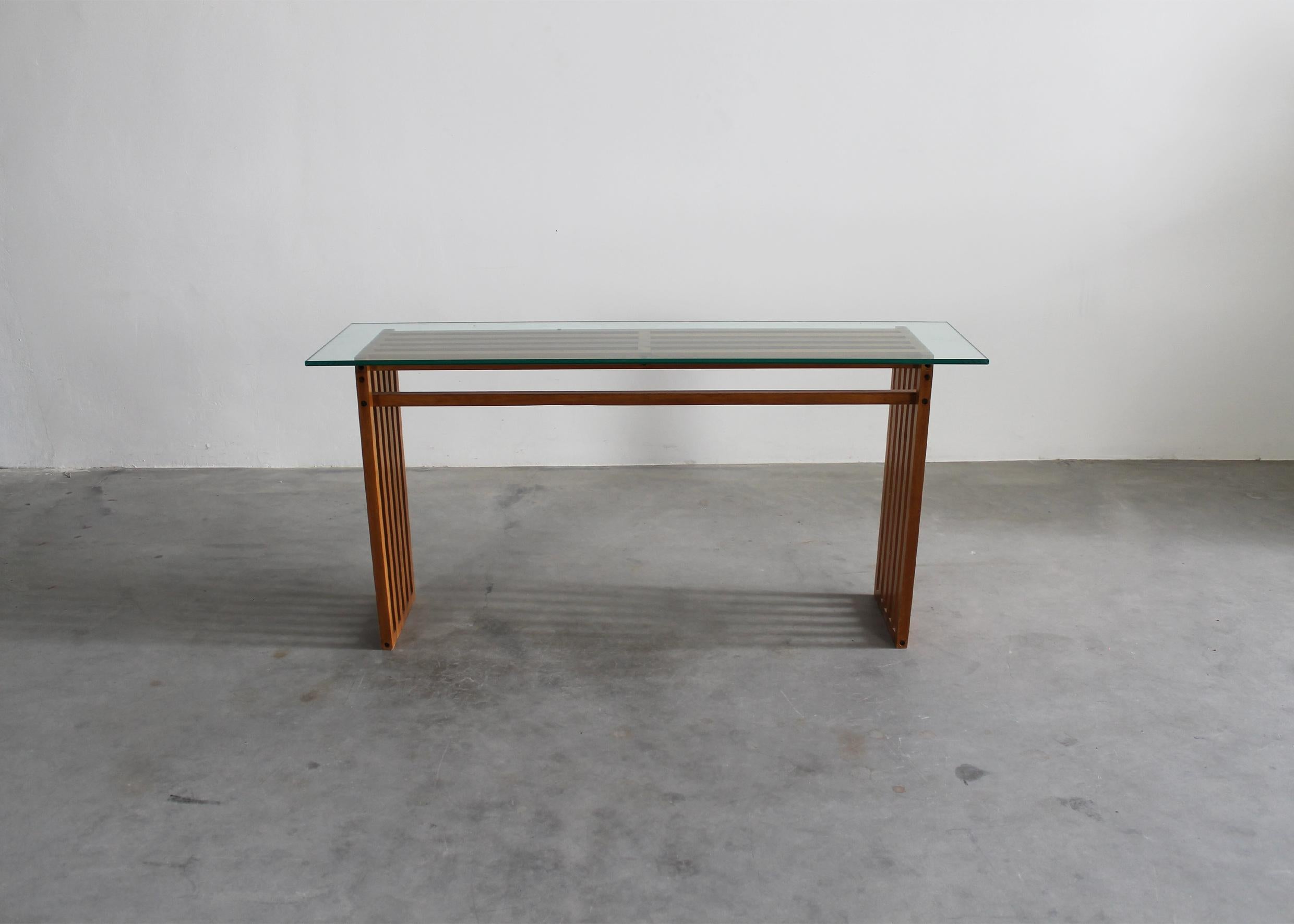 Mid-Century Modern Lella & Massimo Vignelli Ara Console Table in Wood and Glass by Driade 1974  For Sale