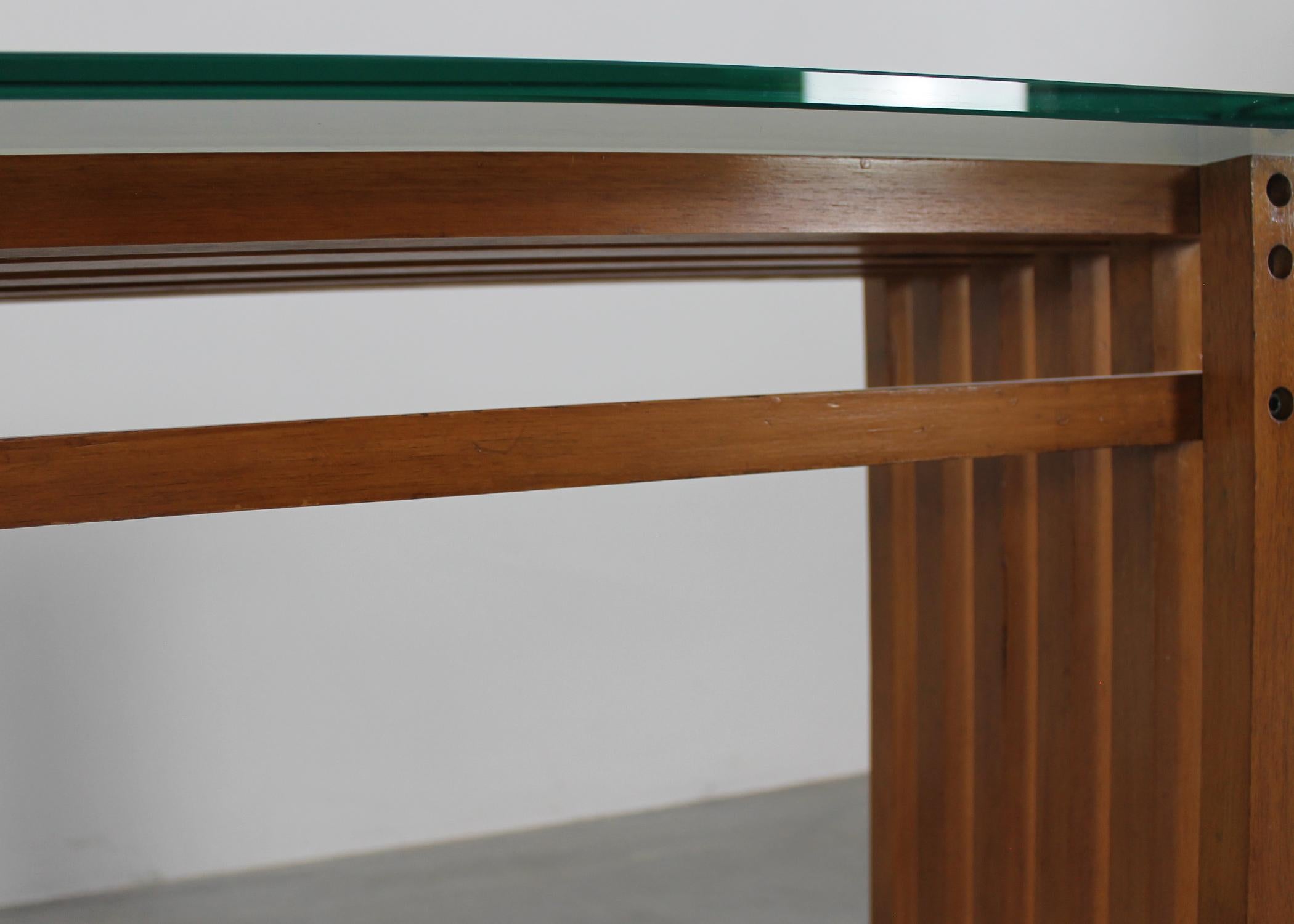 Late 20th Century Lella & Massimo Vignelli Ara Console Table in Wood and Glass by Driade 1970s For Sale