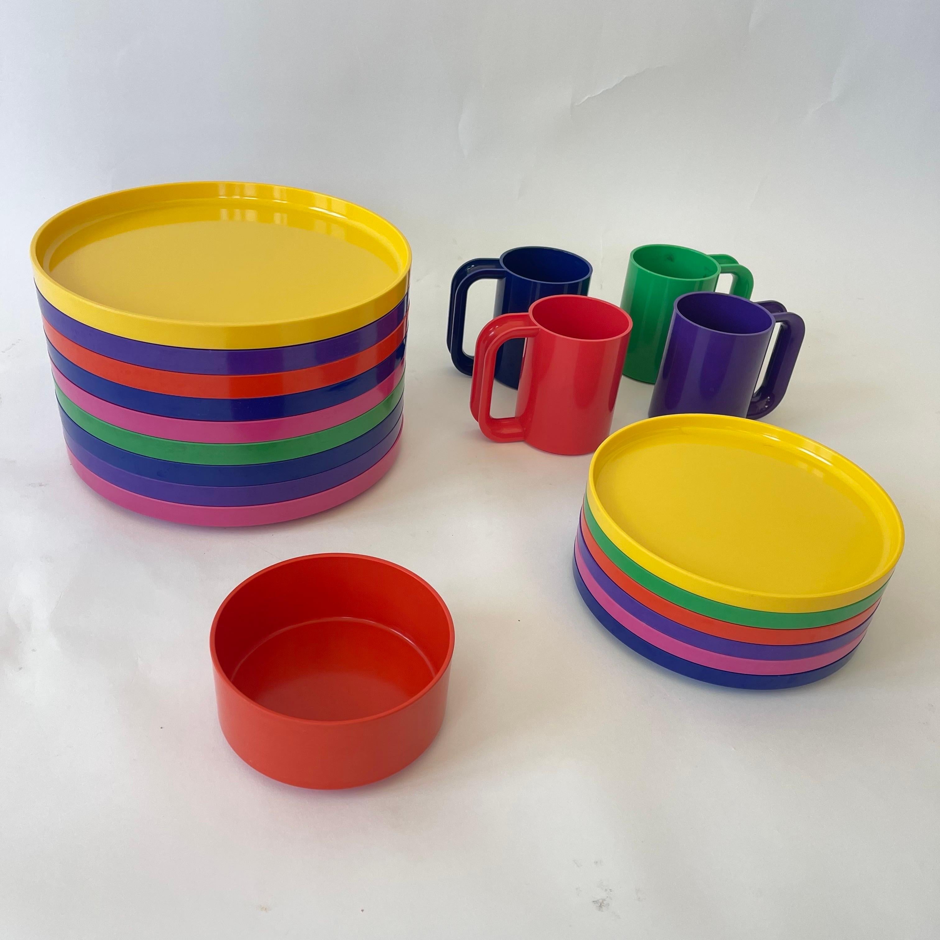 Vajilla Lella and Massimo Vignelli Max Vajilla Hellerware Juego de 20 Platos Arco Iris Italiano en venta