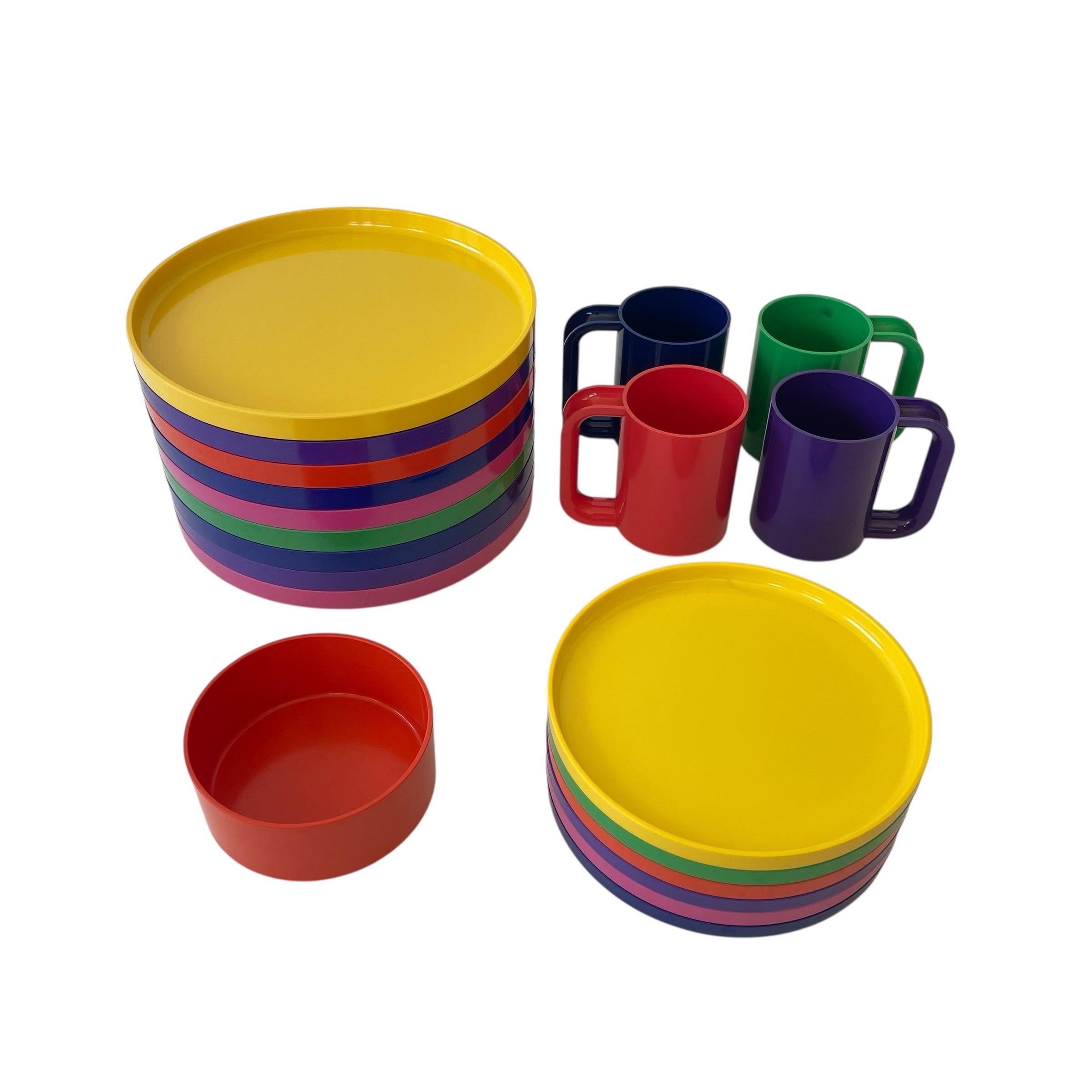 Vajilla Lella and Massimo Vignelli Max Vajilla Hellerware Juego de 20 Platos Arco Iris en venta