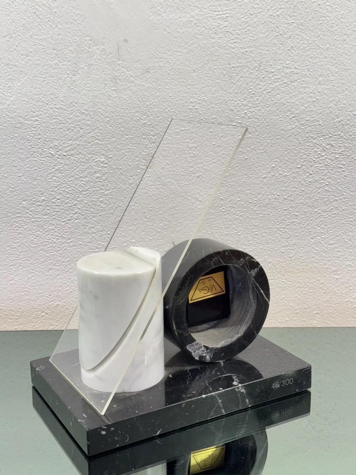 Lella & Massimo Vignelli Style Marble Desk Clock 1980's Design For Sale 2