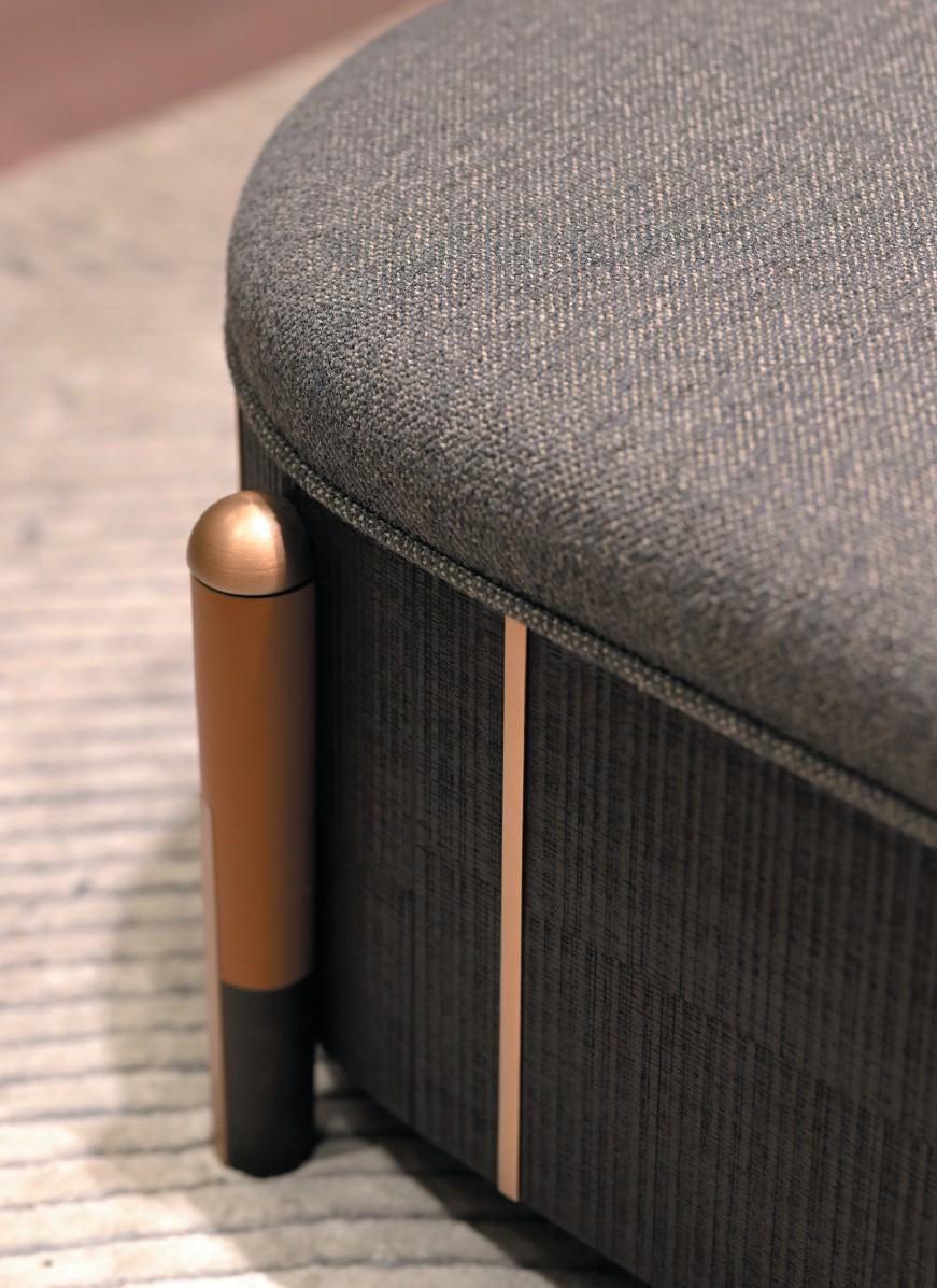 Leather Le Ludé Home Collection, Bears, Bench For Sale