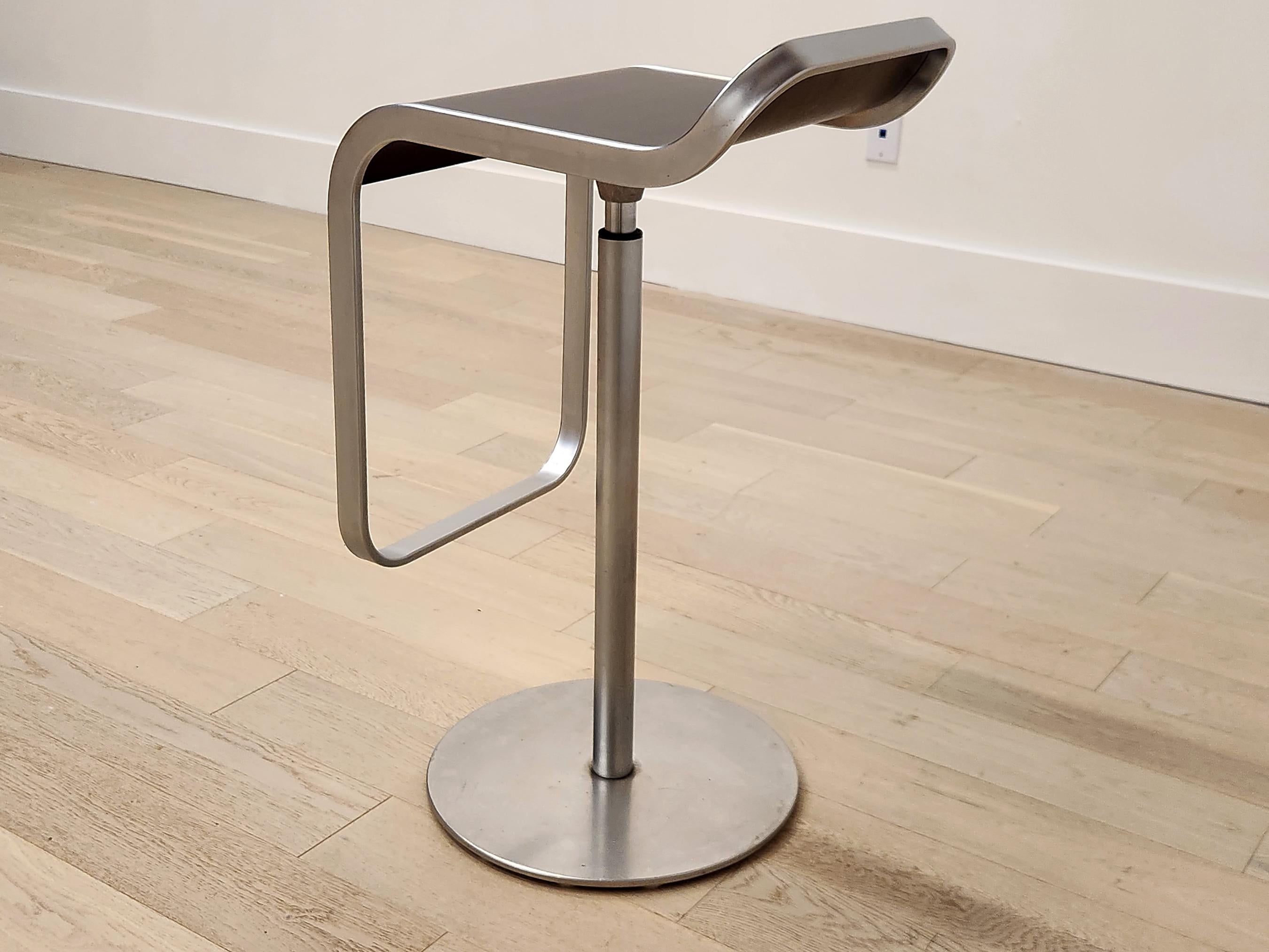 LEM Piston Bar Stools by LaPalma In Good Condition For Sale In Stratford, CT