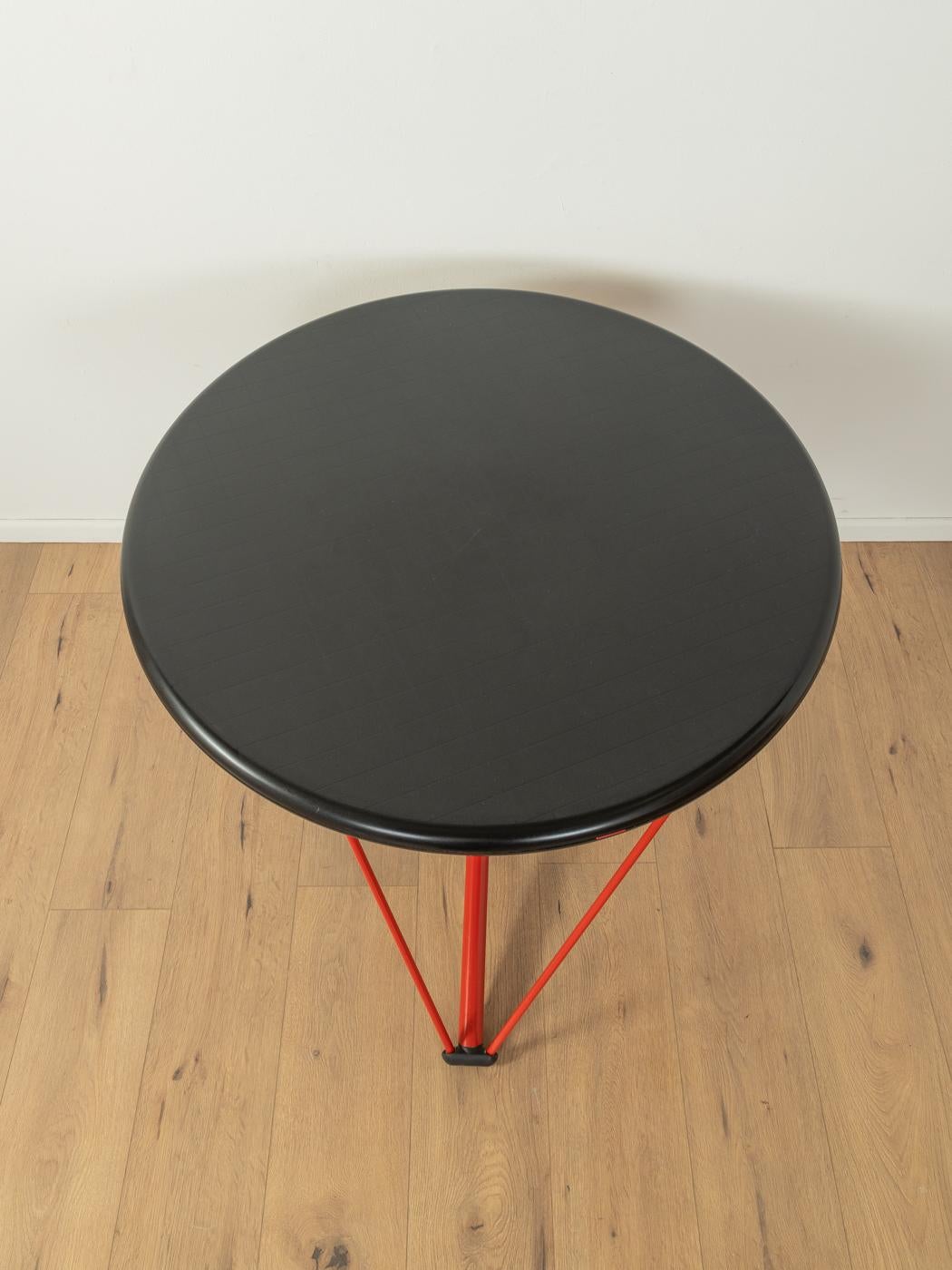 LEM postmodern Dining Table, Magis im Zustand „Gut“ im Angebot in Neuss, NW
