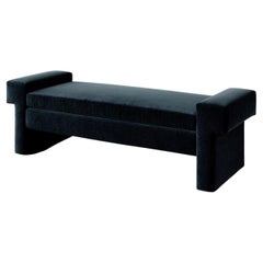 Banc Lemaire en velours pelucheux de Christiane Lemieux