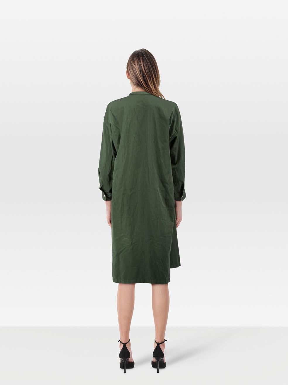 CONDITION is Very good. Minimal wear to the dress is evident. Mark on the front right towards the arm hole on this used Lemaire designer resale item. Mark may need gentle hand wash contrary to dry clean instructions.
 
 
 
 Details
 
 
 Green
 
