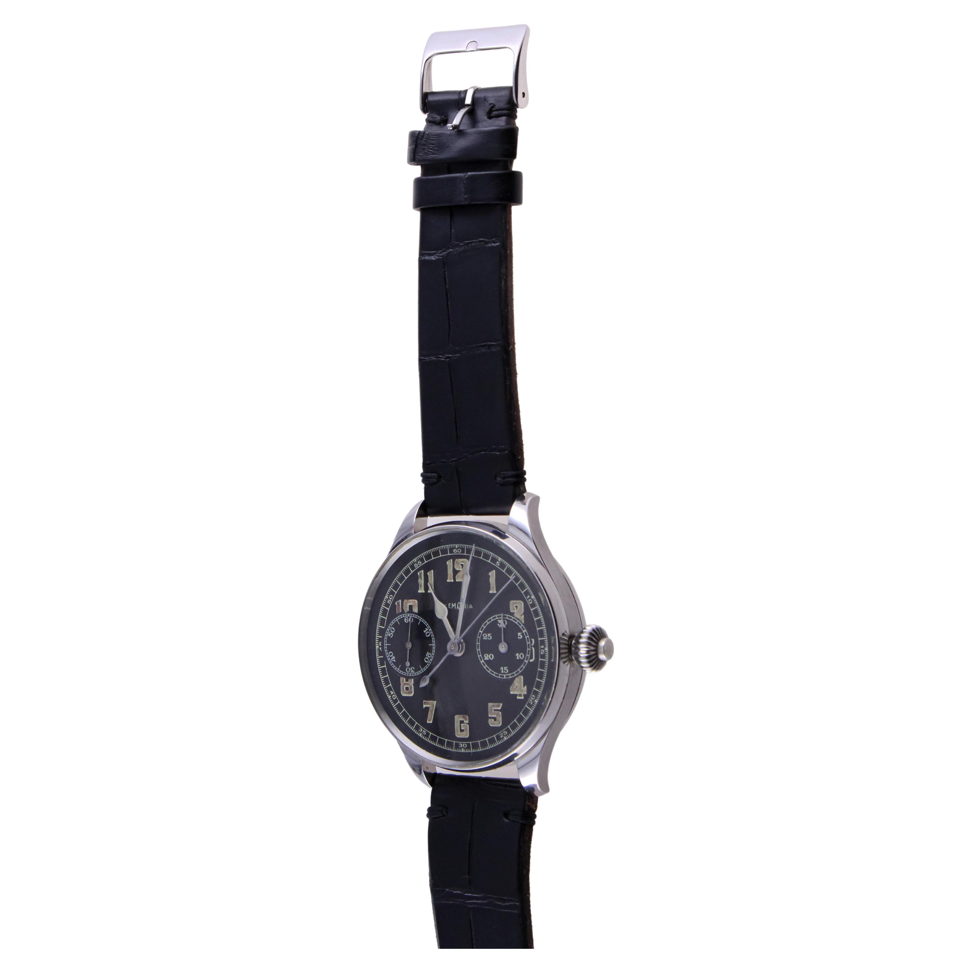 Lemania Stahl-Chronograph in Übergröße mit maßgefertigtem Ausstellungsgehäuse aus Stahl 4
