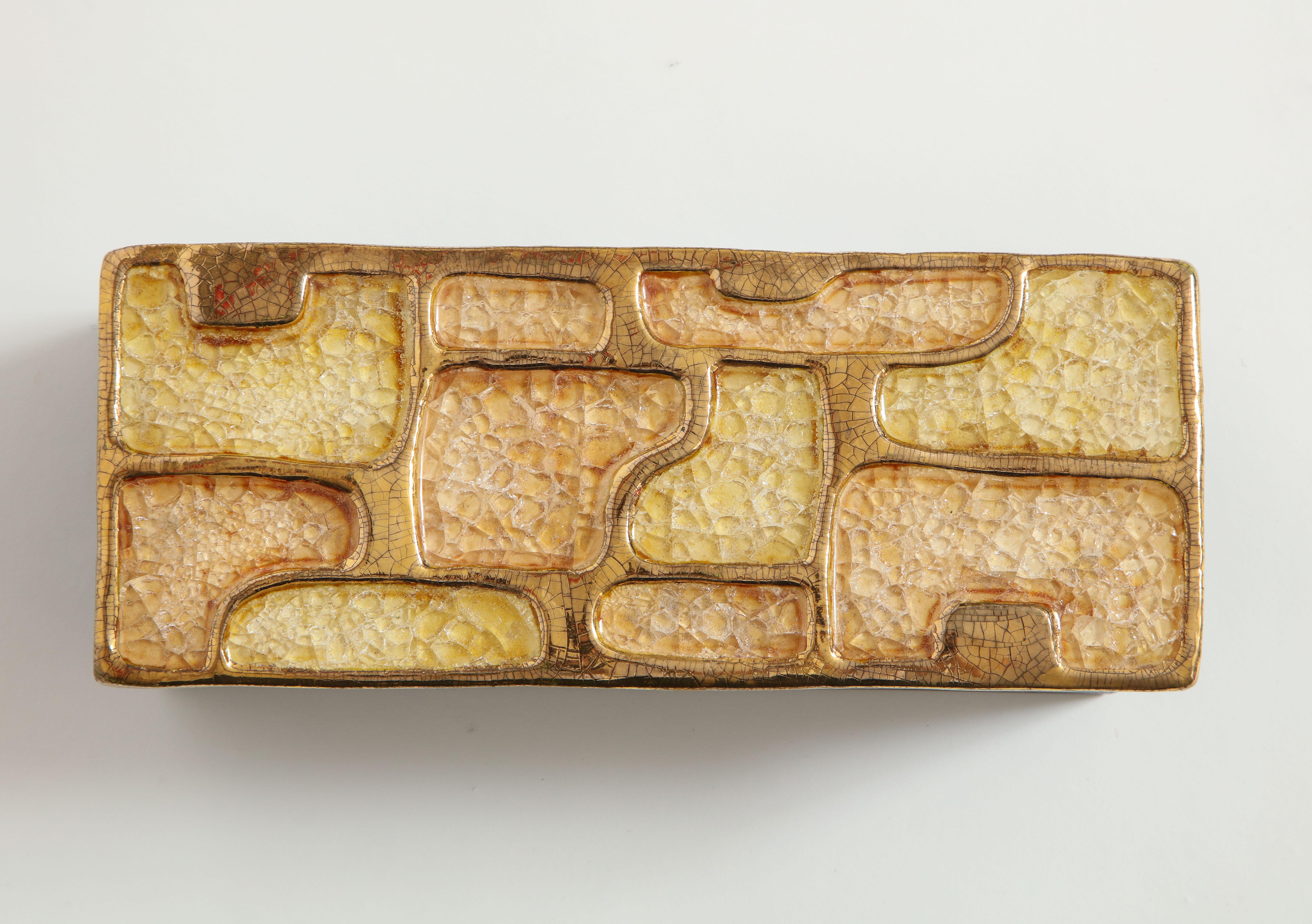 Emaille-Keramik-Schmuckkästchen Gold Gelb Mithe Espelt Mitte des Jahrhunderts, Frankreich, 1960er Jahre (Französisch) im Angebot
