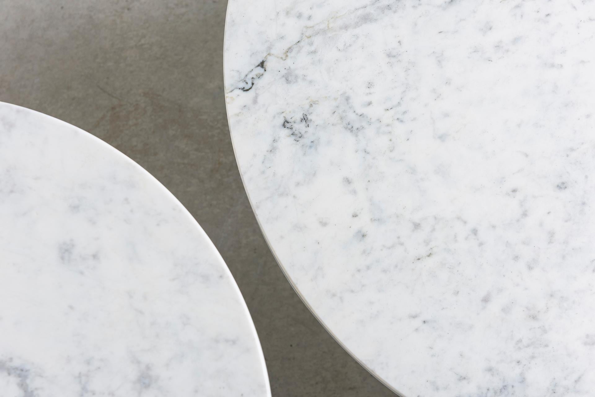 Table basse Leme, par RAIN, table d'appoint contemporaine, marbre blanc Matarazzo Neuf - En vente à Sao Paulo, SP