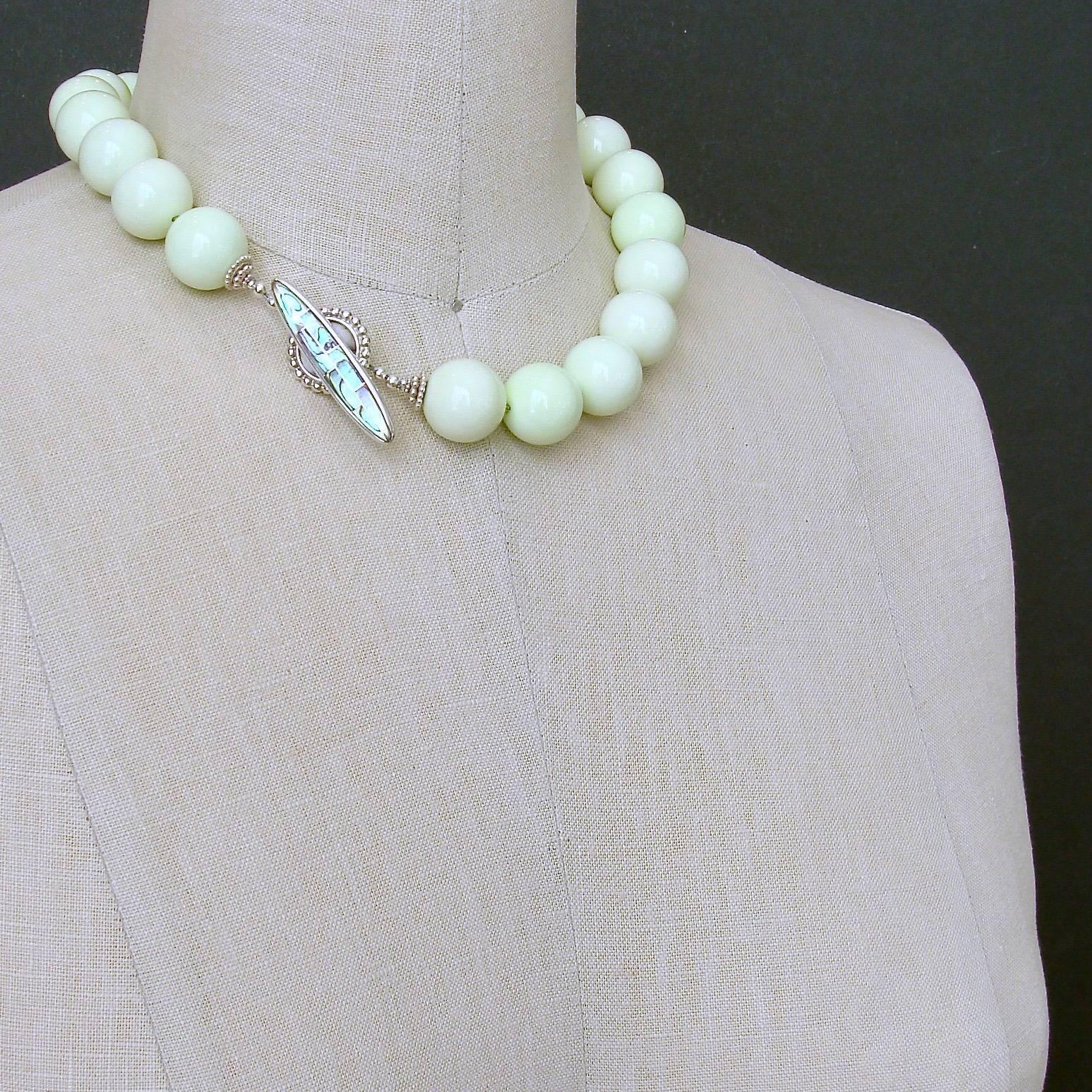 Lemon Magnesite Choker Necklace Abalone Toggle 2