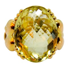 Lemon Quartz Citrine in 18 Karat Yellow Gold Cocktail Ring