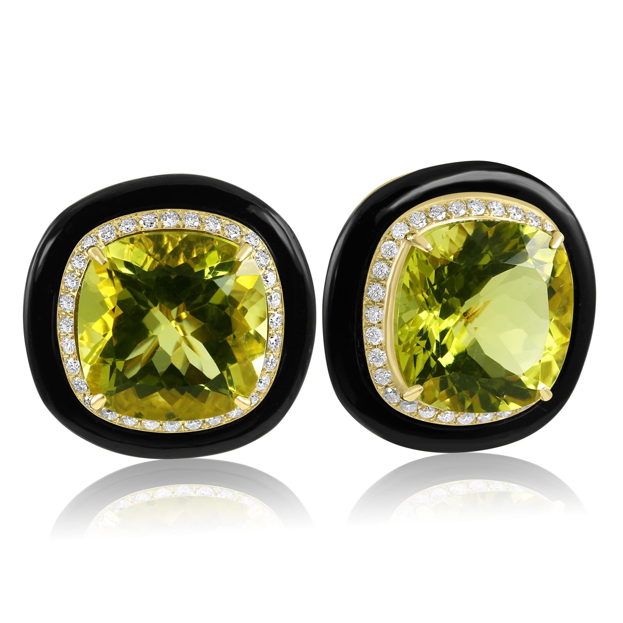 At the heart of these breathtaking earrings lies a stunning Lemon Quartz Cushion, carefully selected for its impressive size and breathtaking clarity. With a total weight of 20.84 carats, these two quartz gemstones exhibit a captivating sparkle and