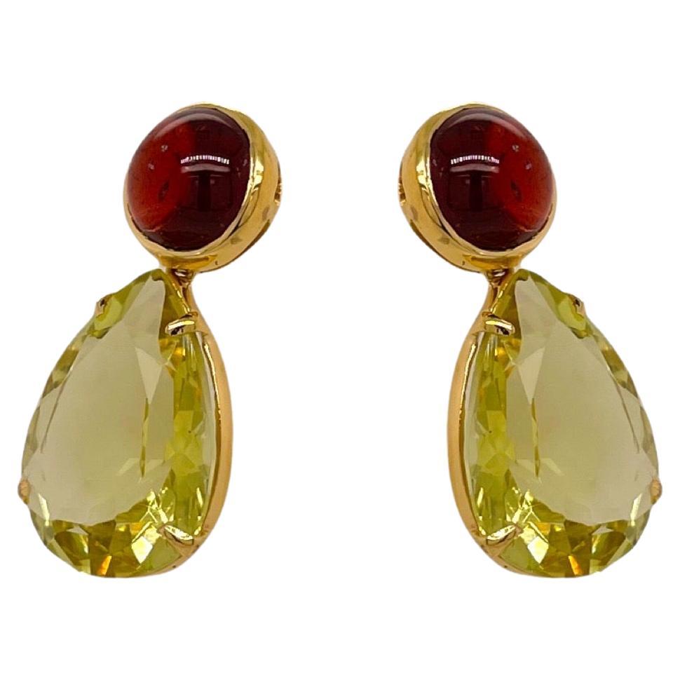 Romantique Boucles d'oreilles pendantes en or jaune 18k avec quartz citron et grenat en vente