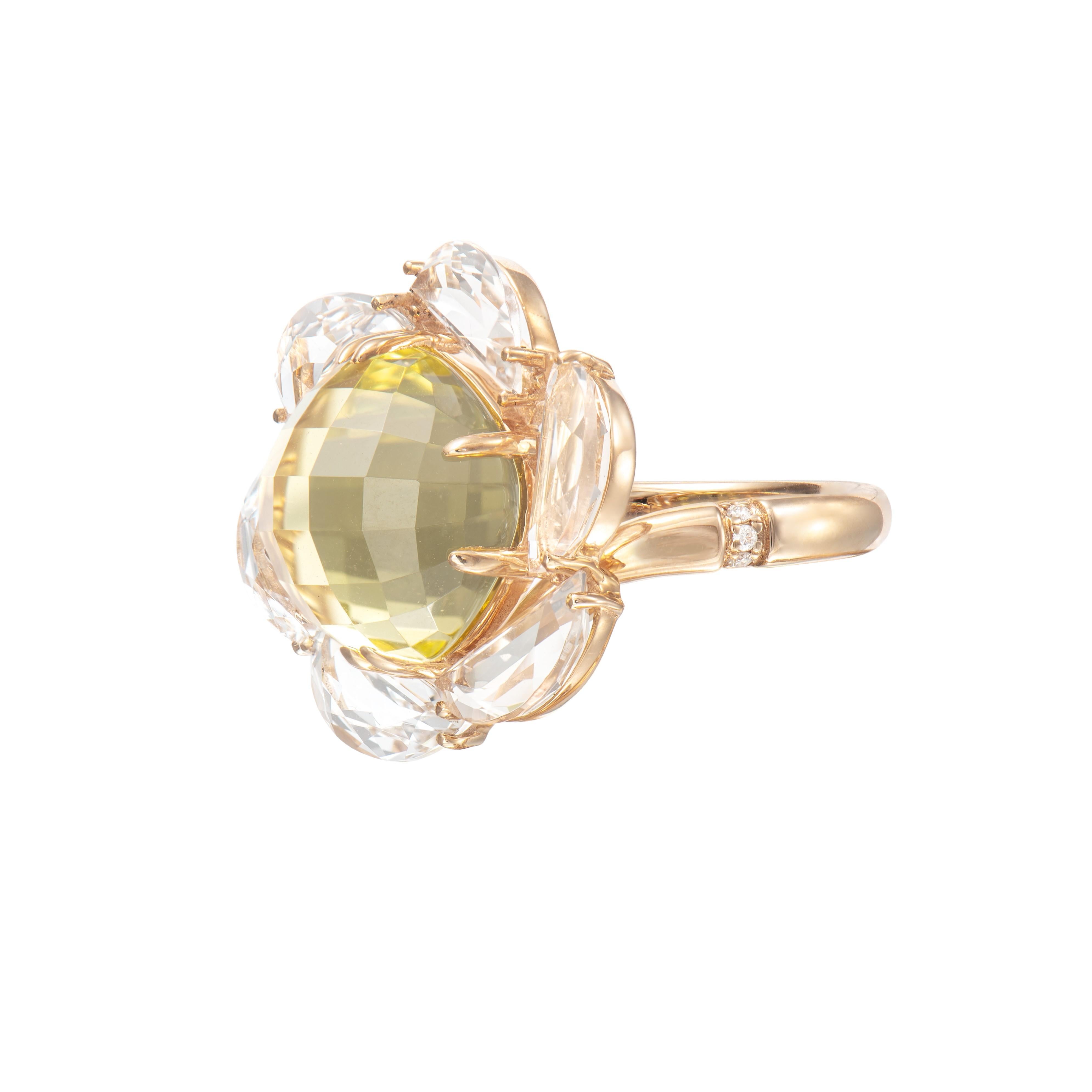 Contemporain Bague en quartz citron en or rose 18 carats avec topaze et diamant. en vente