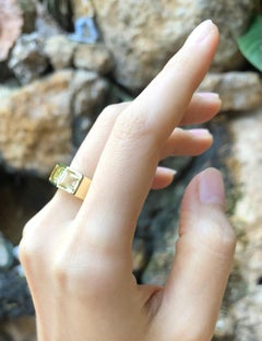 Lemon Quartz Ring Set in 18 Karat Gold Settings