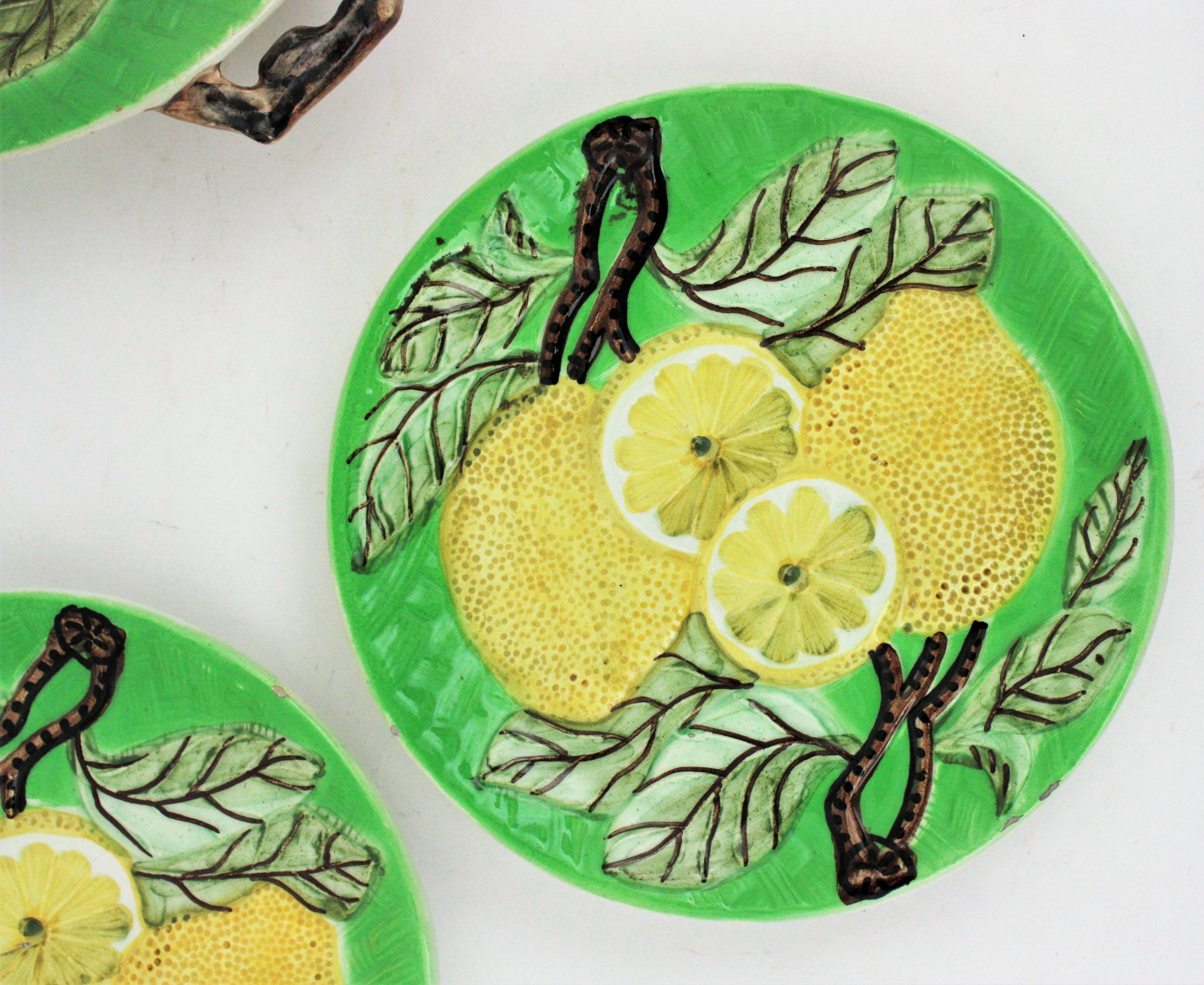 Céramique Lemons Majolica Ceramic Dinnerware Dessert Serving Set for Six  en vente