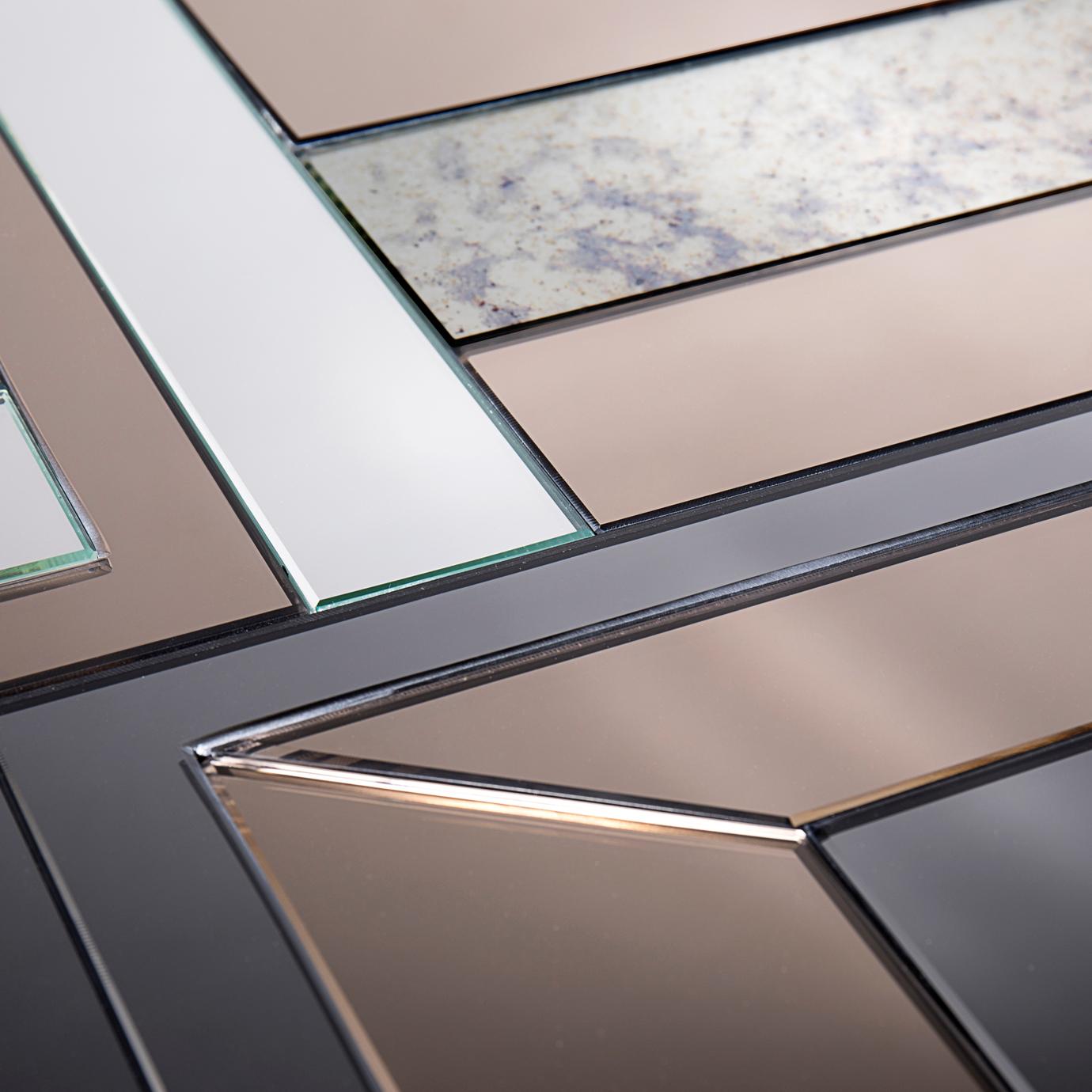 Lemprica Side Table - In Stock USA Bon état - En vente à Manassas, VA