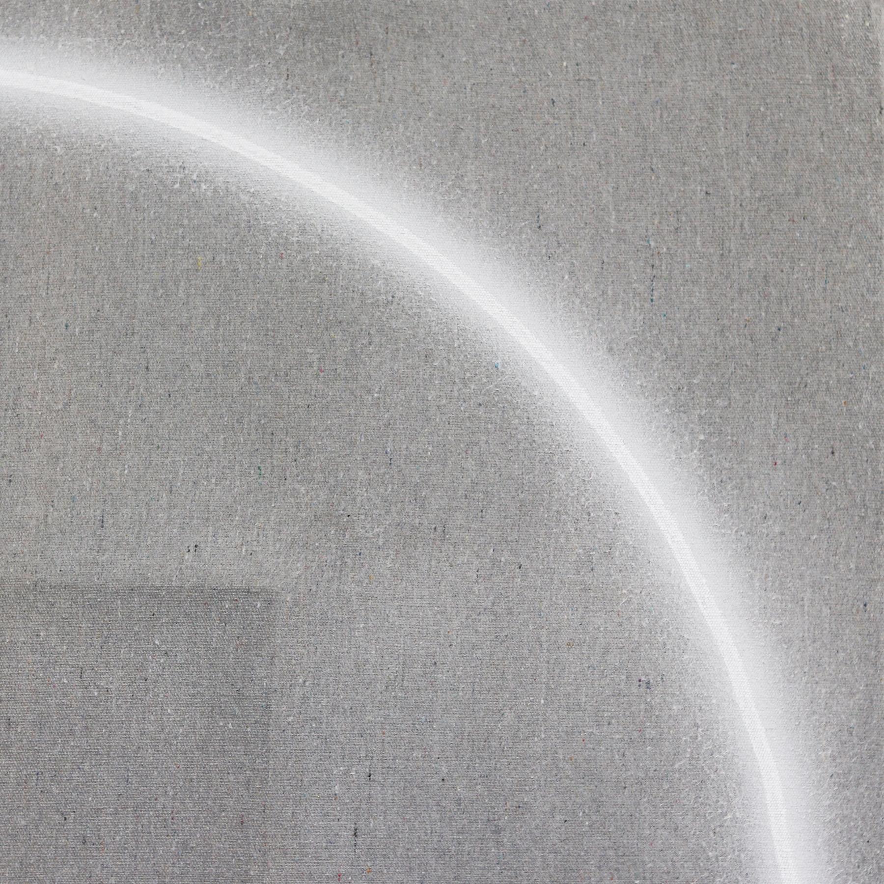 L'artista Len Klikunas dipinge per modificare la realtà vissuta attraverso la percezione visiva. La sua arte è un mix di arte e architettura, in bilico tra pittura e scultura. Utilizza lo shizen (自然): il concetto giapponese di naturalezza, assenza
