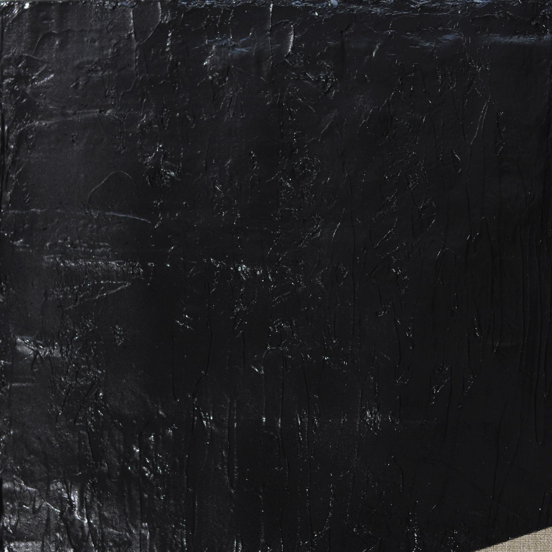 Pictograma de Ébano 6 - Obra de Arte Minimalista Monocromática sobre Lienzo de Lino en venta 3