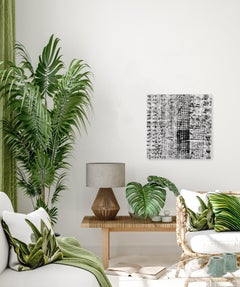 Macro Micro Squared #1 - Schwarzes gepunktetes abstraktes Kunstwerk auf natürlichem grauem Leinwand