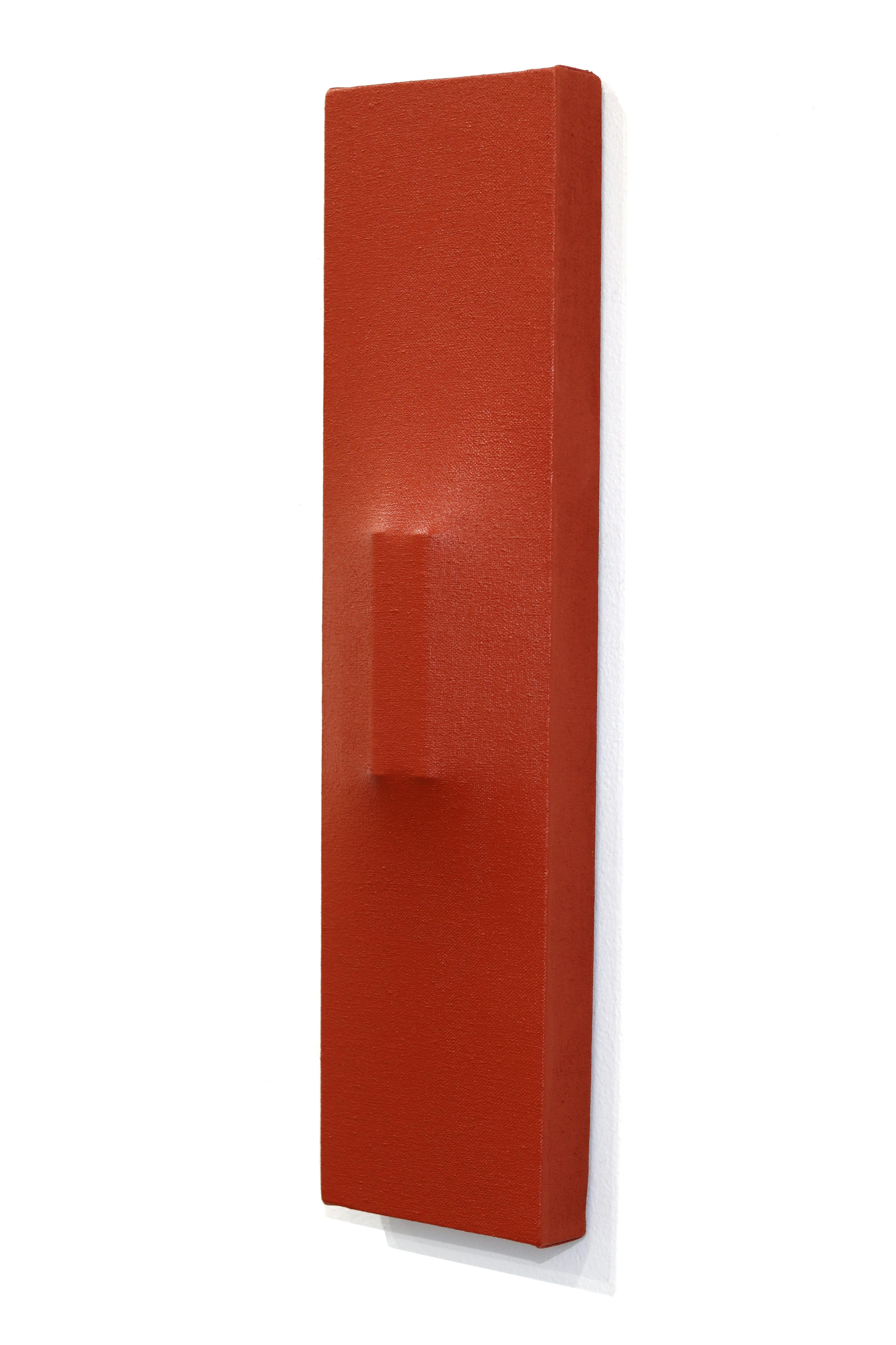 Schild C95 - Modernes abstraktes mehrdimensionales rotes minimalistisches skulpturales Kunstwerk (Rot), Abstract Sculpture, von Len Klikunas