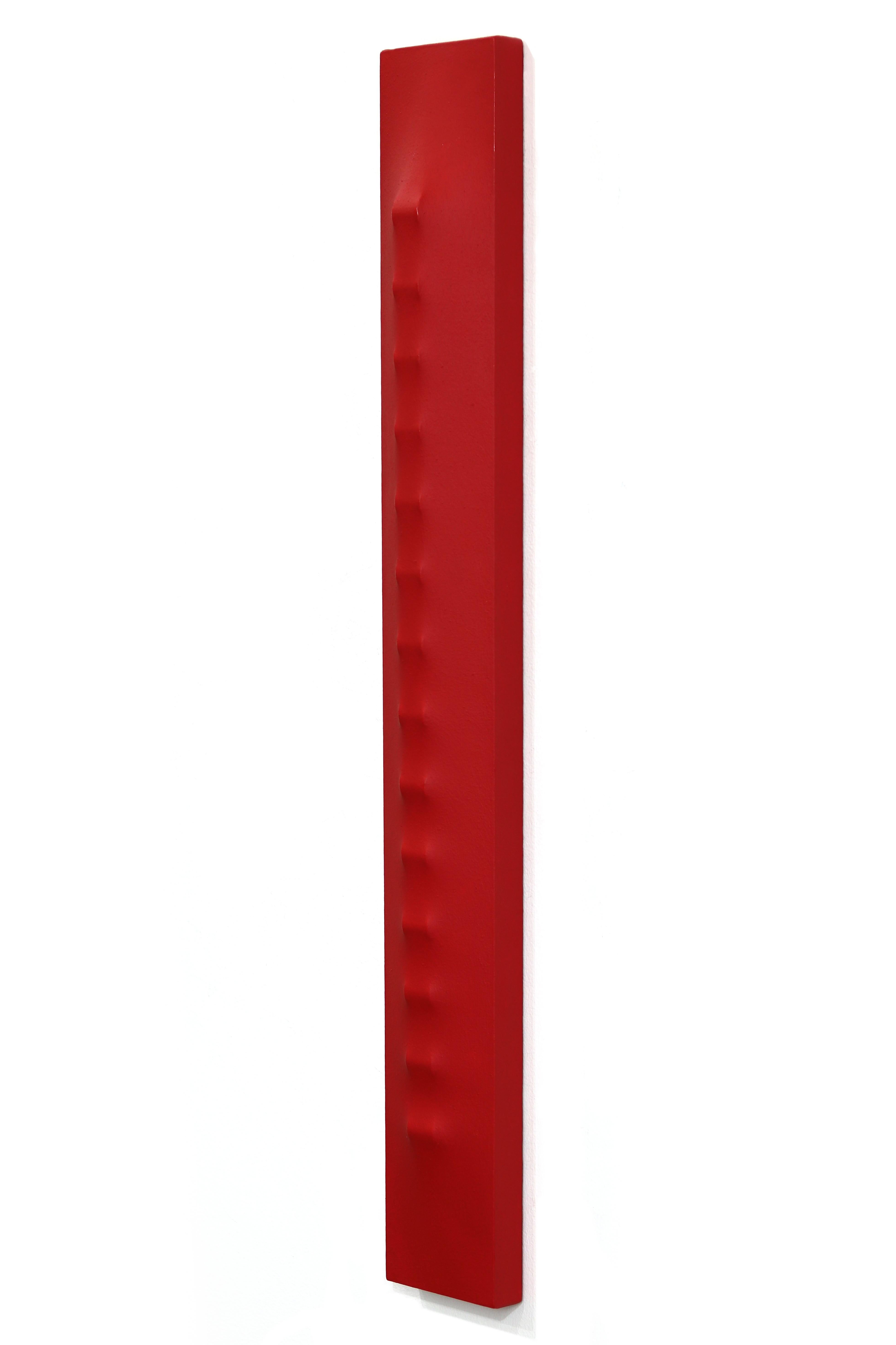 Signal C14 - Abstraktes mehrdimensionales rotes minimalistisches skulpturales Kunstwerk (Rot), Abstract Sculpture, von Len Klikunas