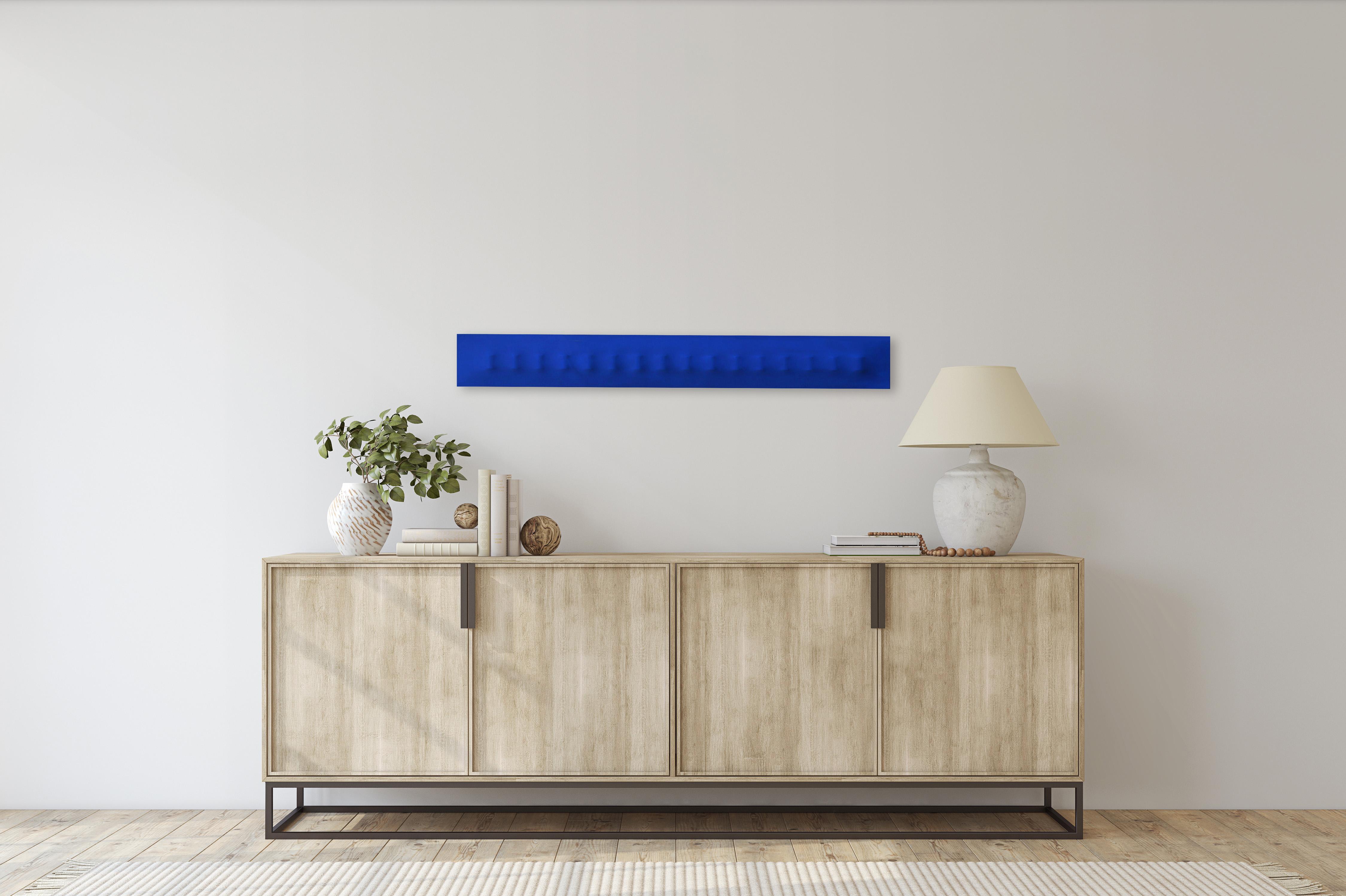 Slims CNB – Dreidimensionales, minimalistisches, abstraktes Wandgemälde in Blau im Angebot 2