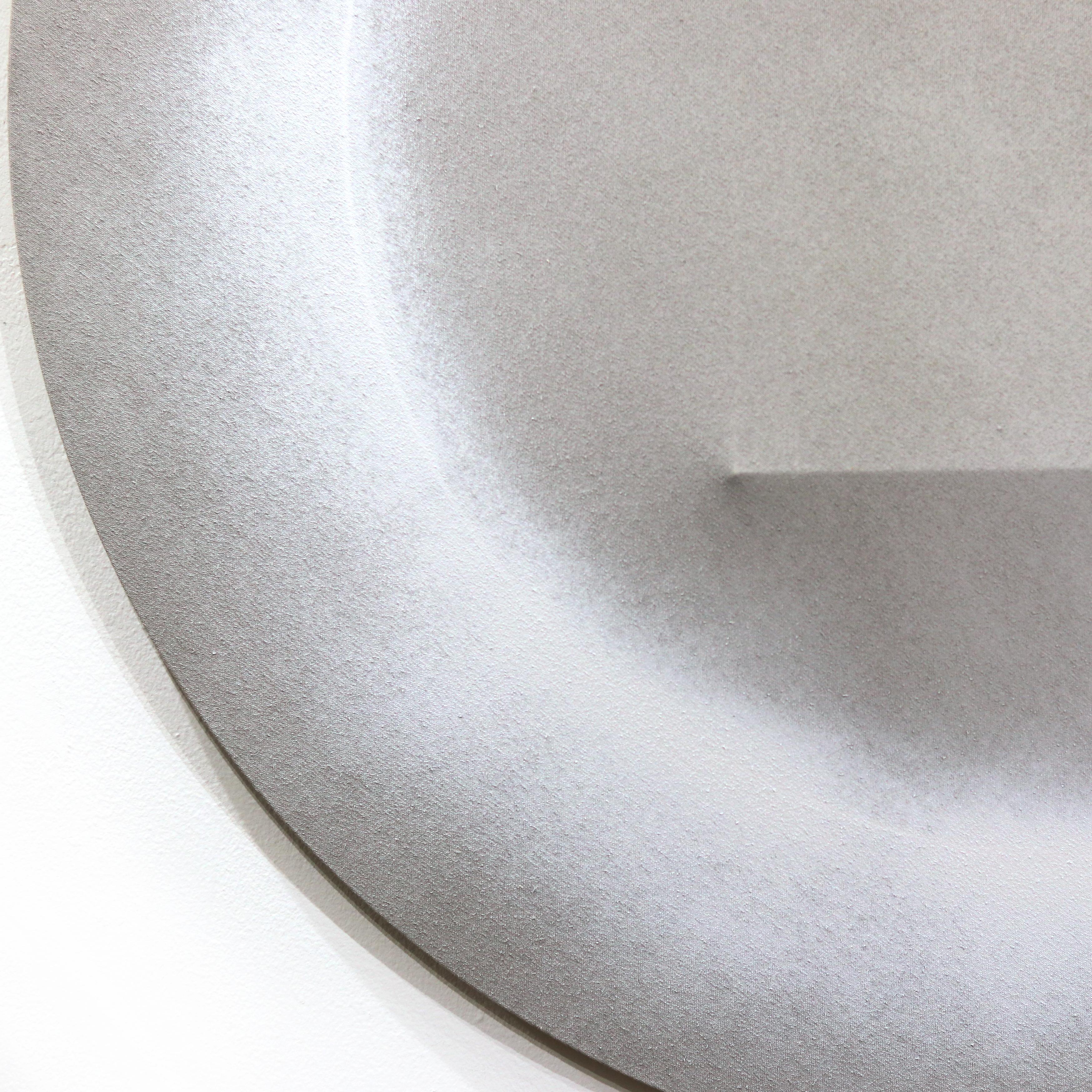 Artist Len Klikunas paints to modify experienced reality through visual perception. His art is a mix of art and architecture, hovering between painting and sculpture. It employs shizen (自然): the Japanese concept of naturalness, absence of pretense,