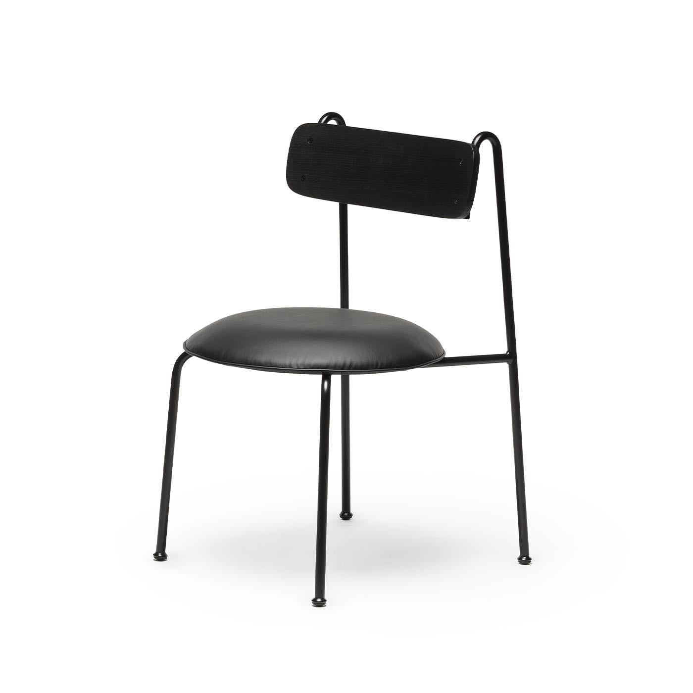 Lena S Black Chair By Designerd In New Condition For Sale In Milan, IT