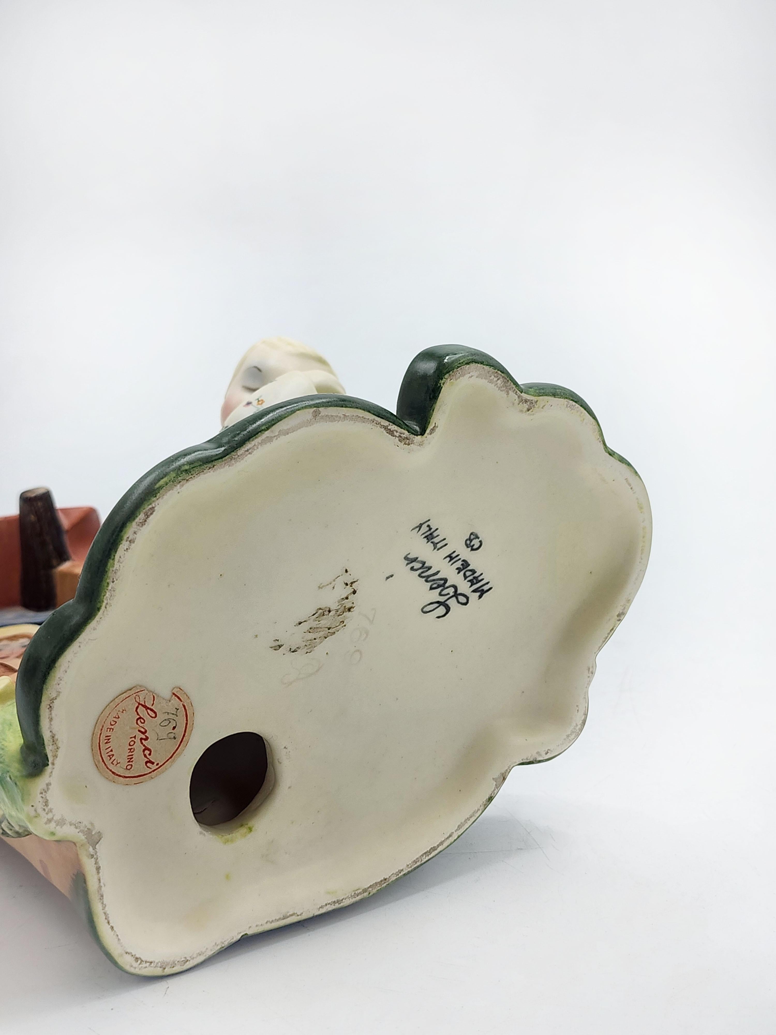 Lenci Torino Porcelain Figure angel made italy
This charming ceramic figure, made by the prestigious firm Lenci Torino, is a true jewel of post-war Italian art. With its exquisite design and artisanal quality, this piece captivates at first