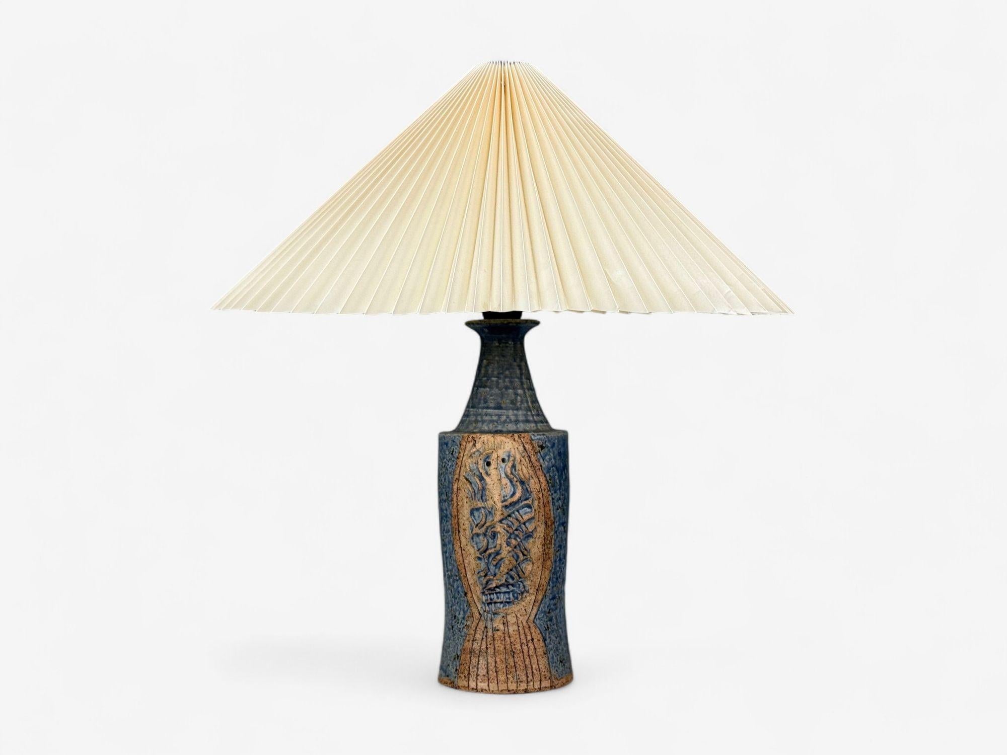 Lene Regius, Danish Mid-Century Modern, Stoneware, Table Lamp, Denmark, 1970s

A blue and gold glazed ceramic table lamp designed and produced by Lene Regius in Denmark c. 1970s. Marked on the underside. Will be re-wired upon purchase.

Stoneware,