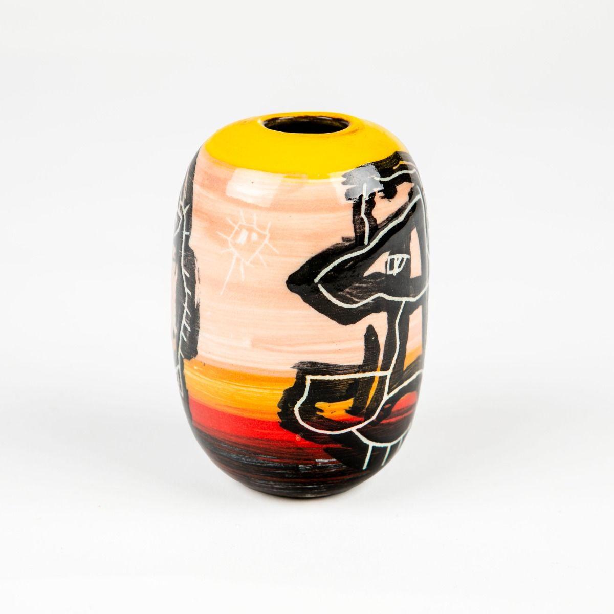 Danese Lene Regius piccolo Vaso artigianale in ceramica con smalto giallo e motivo grafico in vendita