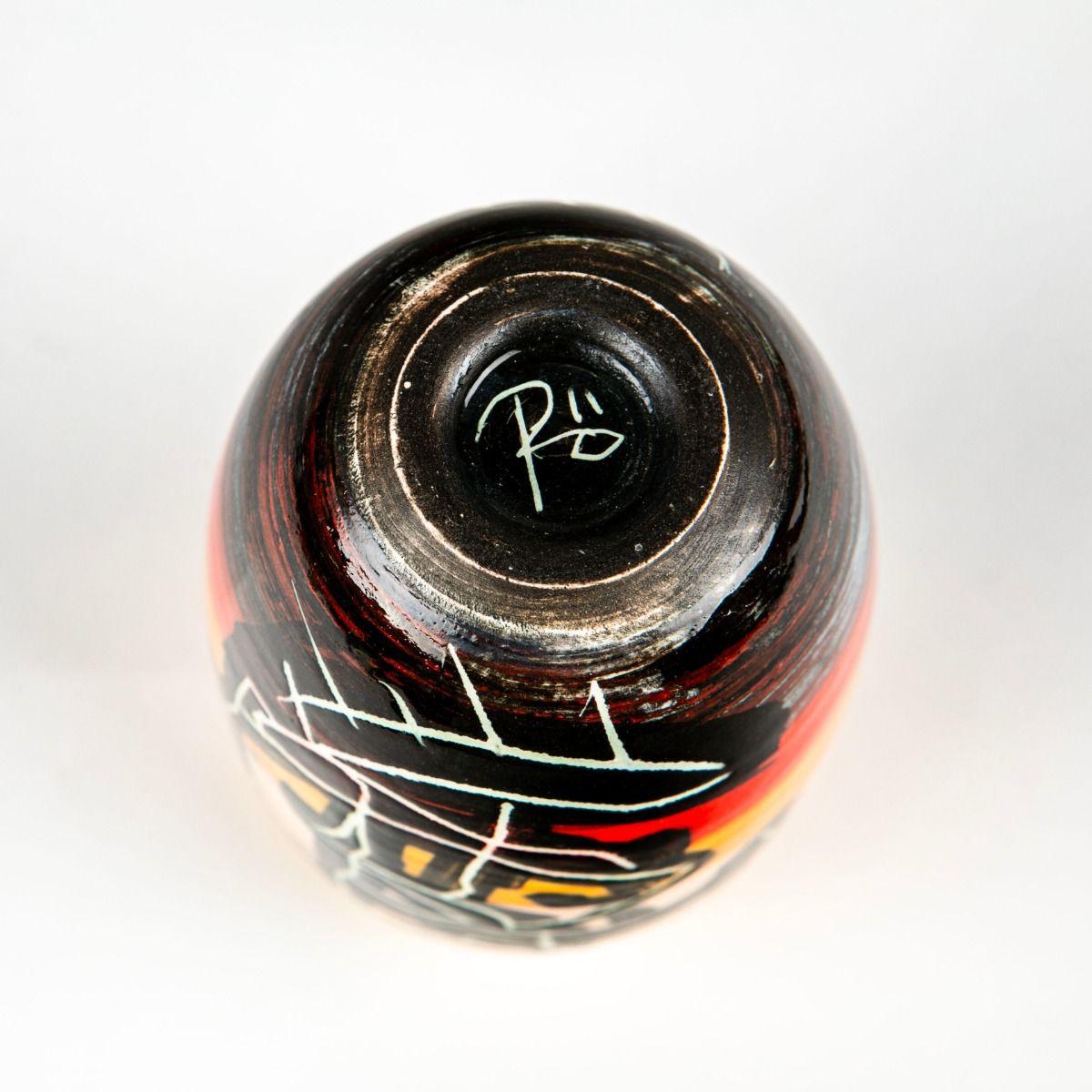 Lene Regius piccolo Vaso artigianale in ceramica con smalto giallo e motivo grafico In condizioni buone in vendita a Kastrup, DK