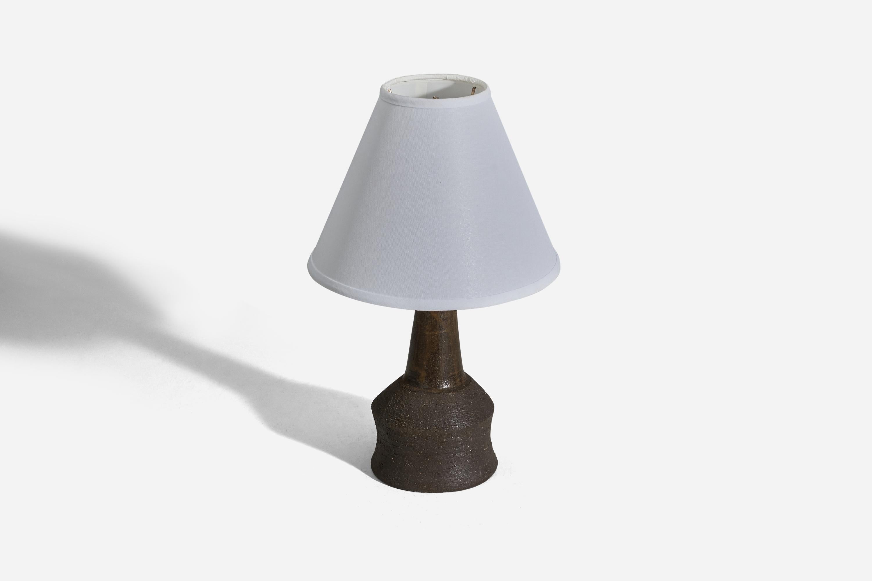 Scandinavian Modern Lene Rykke, Table Lamp, Brown Glazed Stoneware, Denmark, 1960s For Sale
