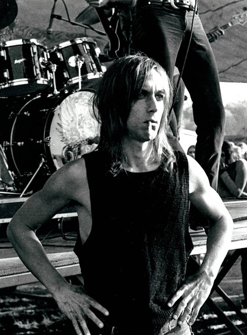 IGGY POP photograph Detroit 1971 (Leni Sinclair Iggy Pop rock photography)